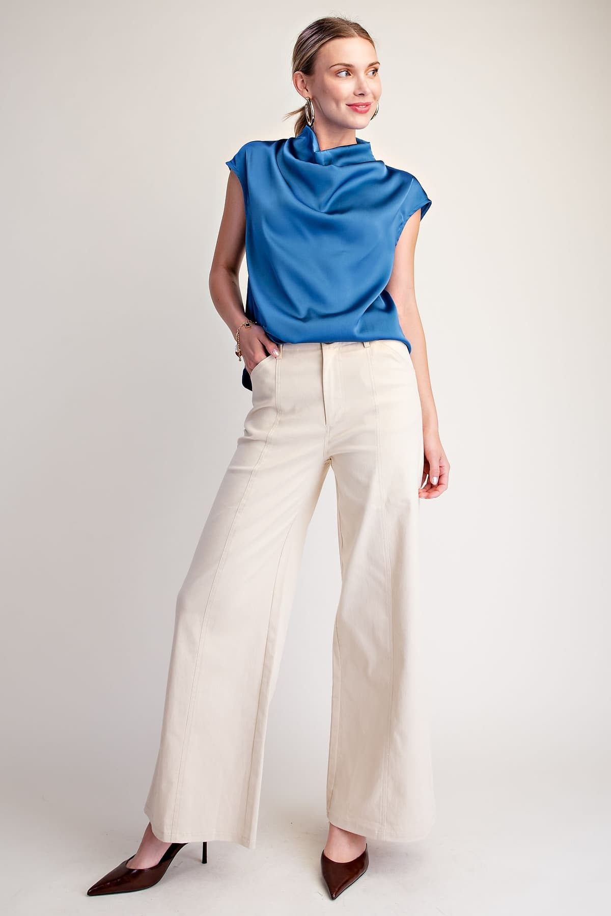P8216 - CREAM