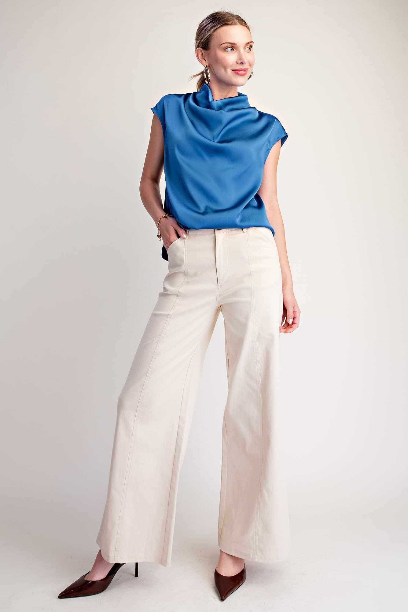 P8216 - CREAM