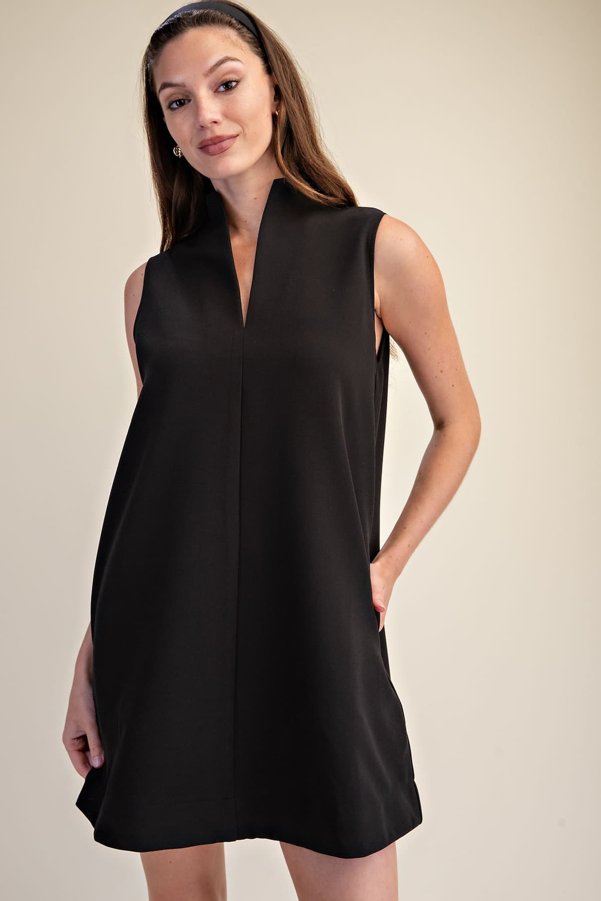 D8237 - BLACK