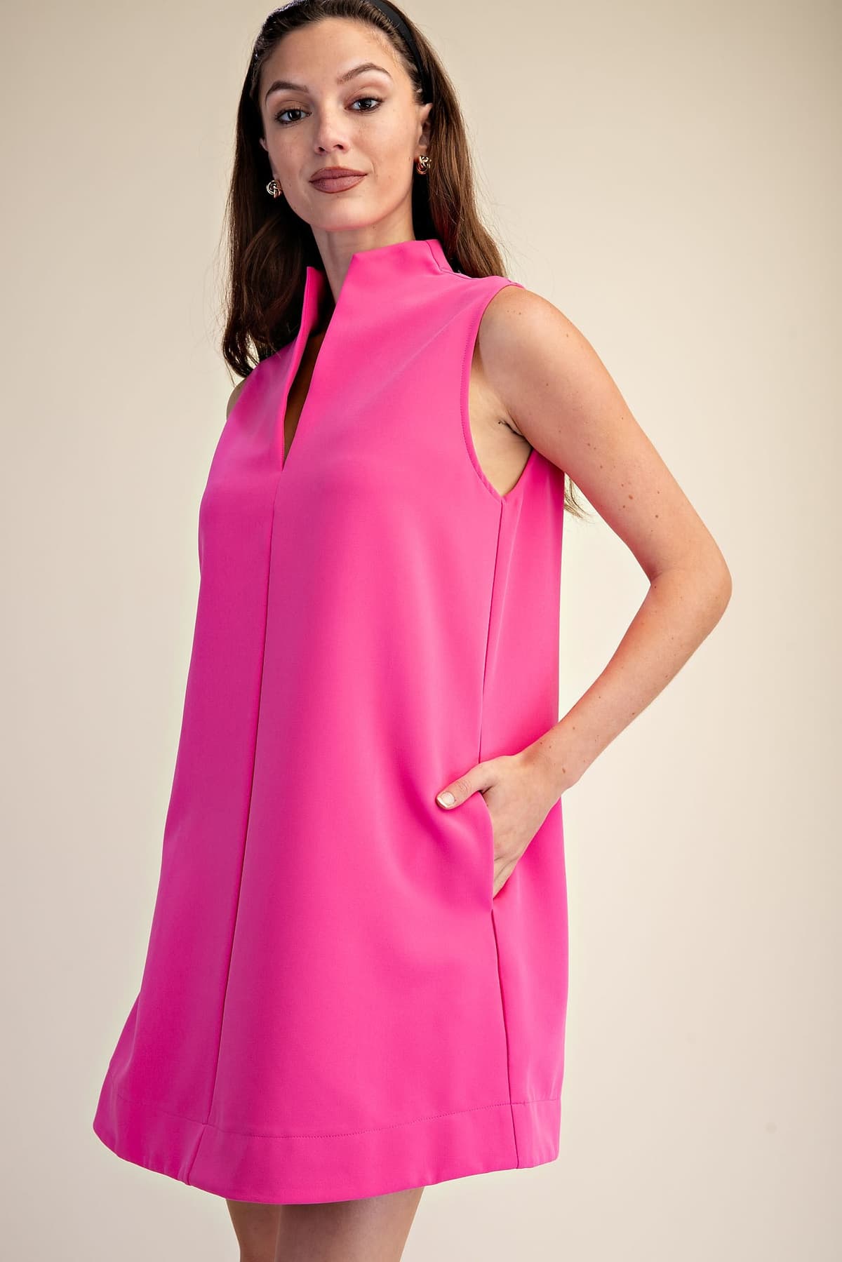 D8237 - HOT PINK
