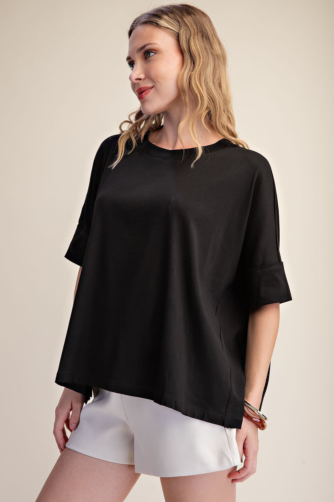 T8200 - BLACK