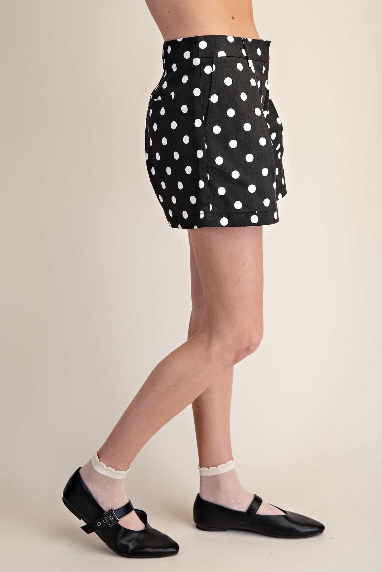 P8204 - BLACK