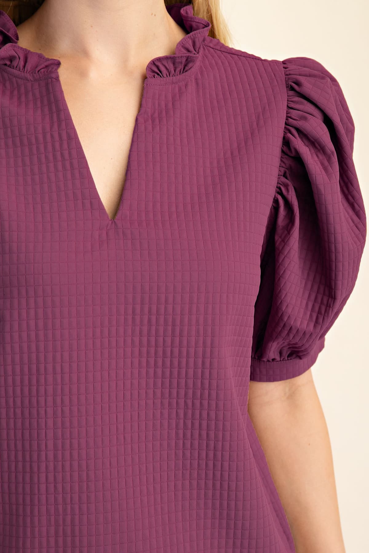 T8240 - PLUM