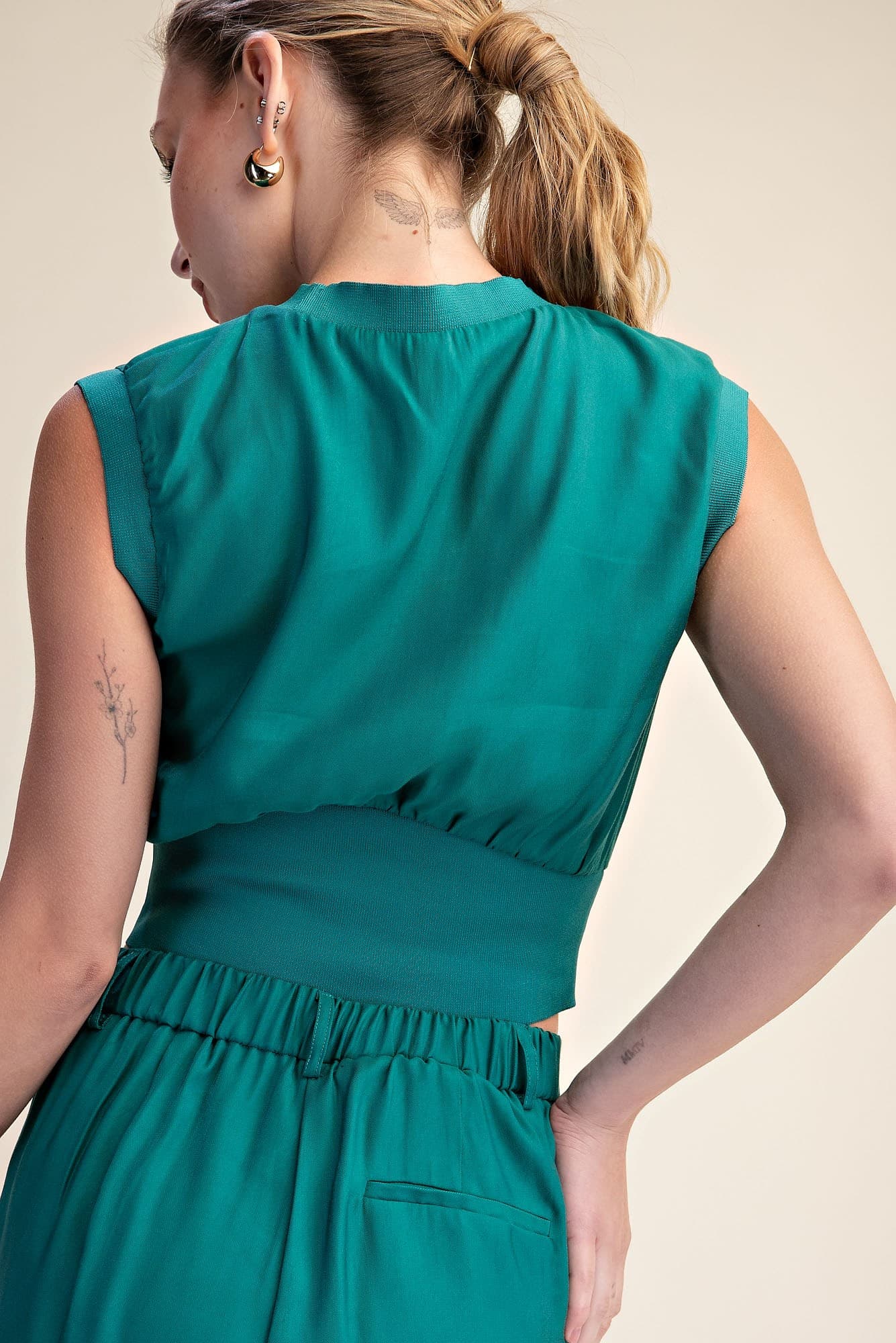 T9178 - GREEN