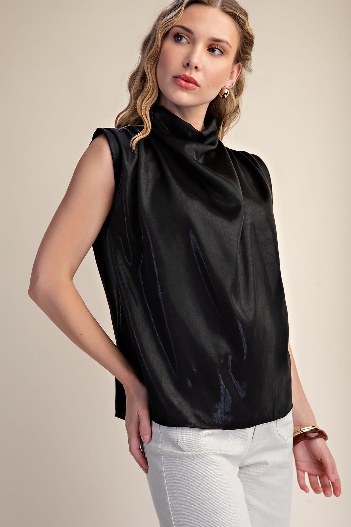 T8271 - BLACK