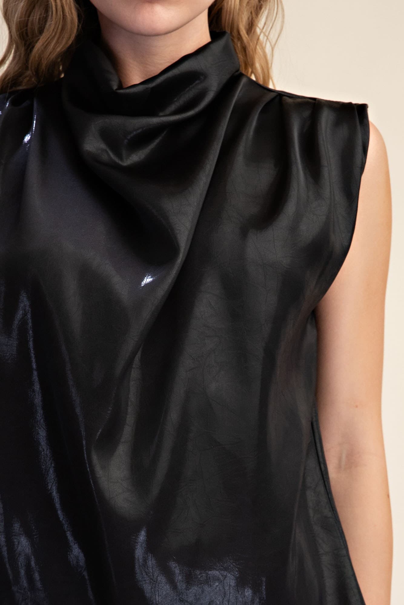 T8271 - BLACK