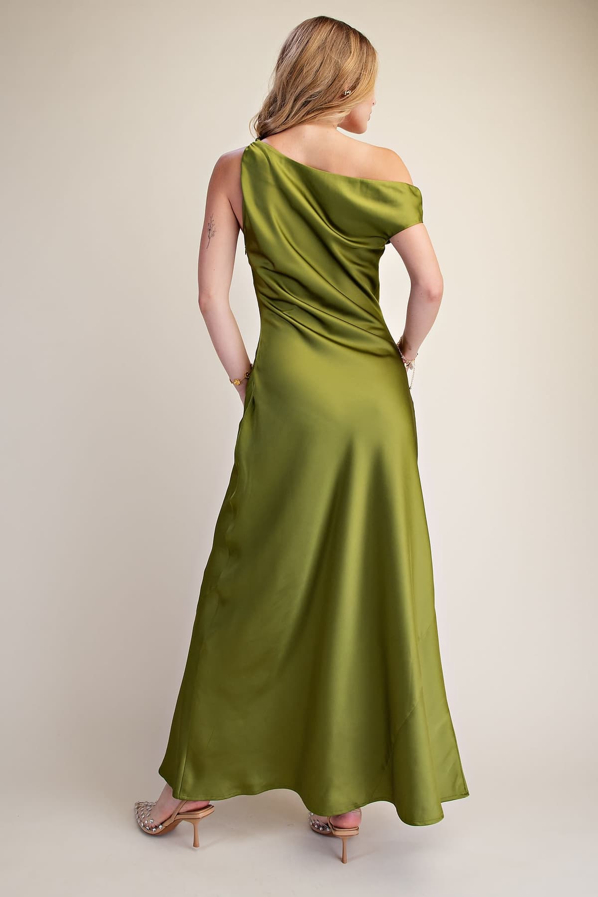 D9145 - OLIVE