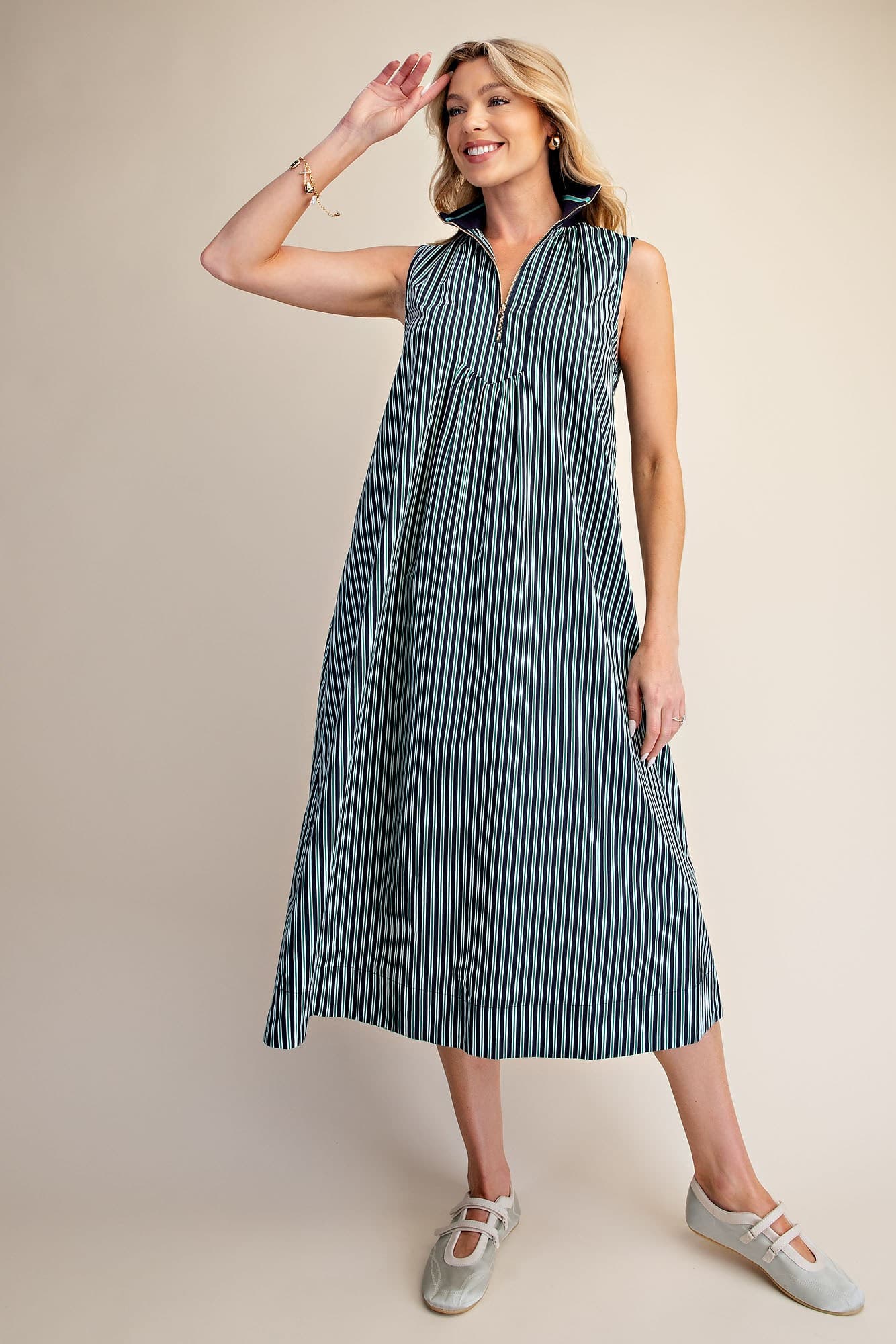 D8211 - NAVY