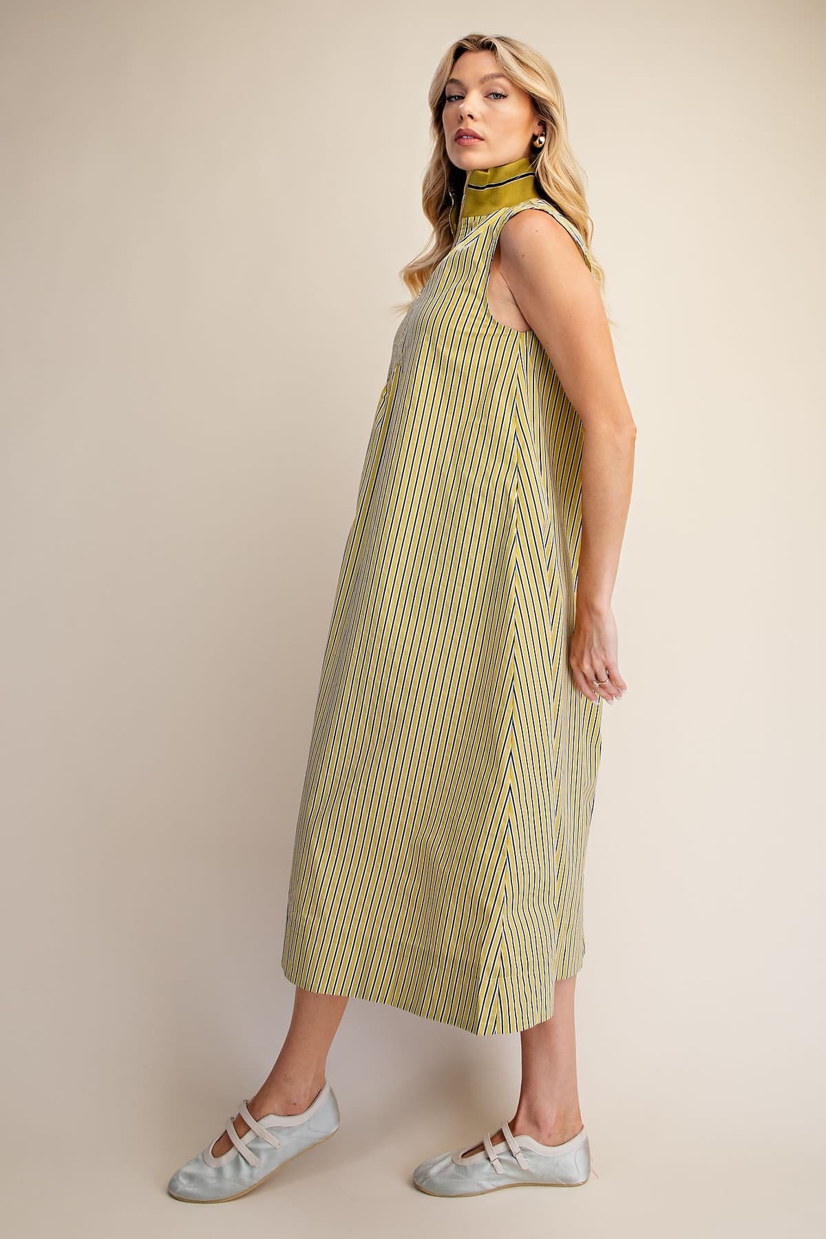 D8211 - LIME