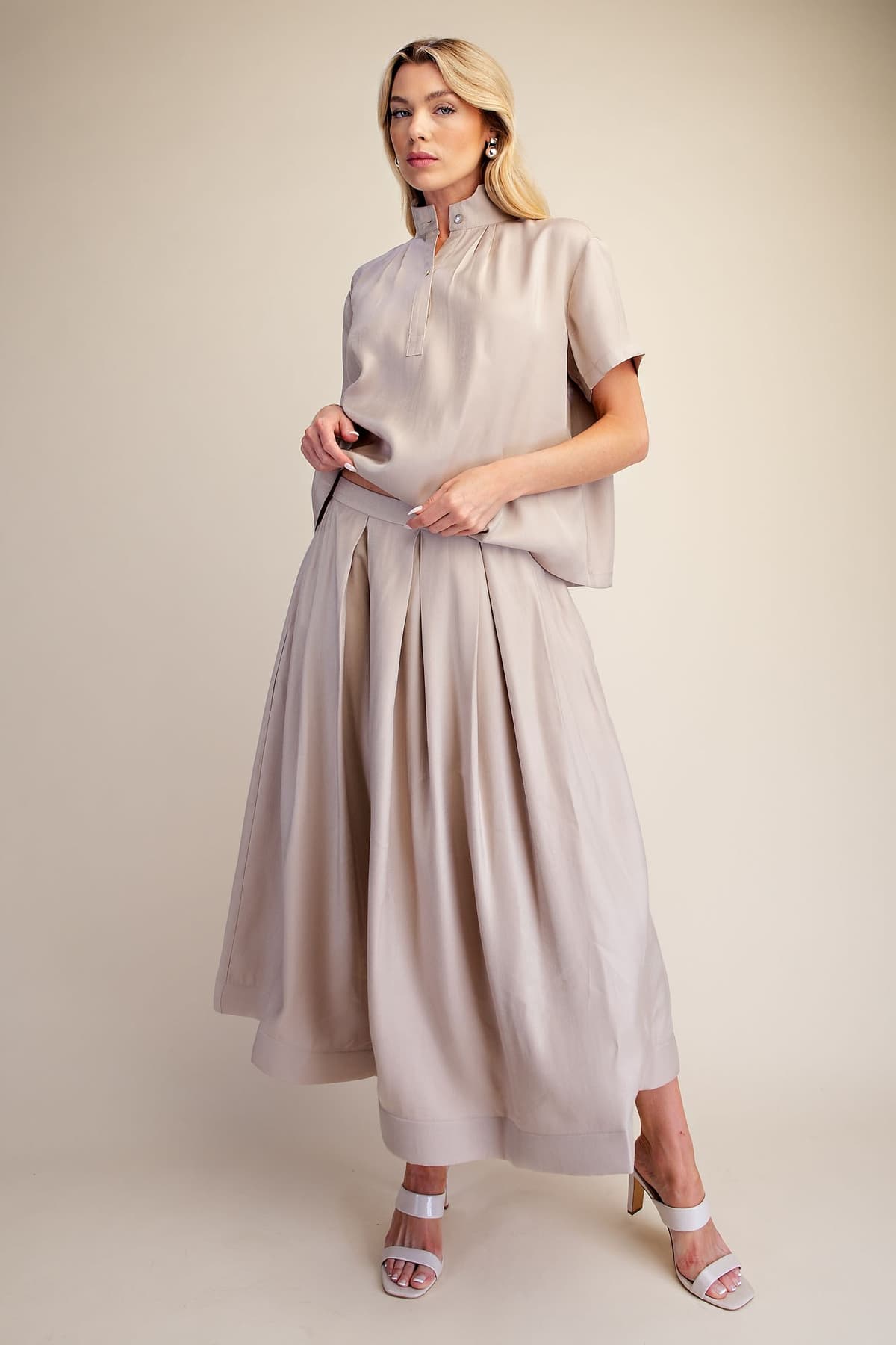 S8249 - TAUPE