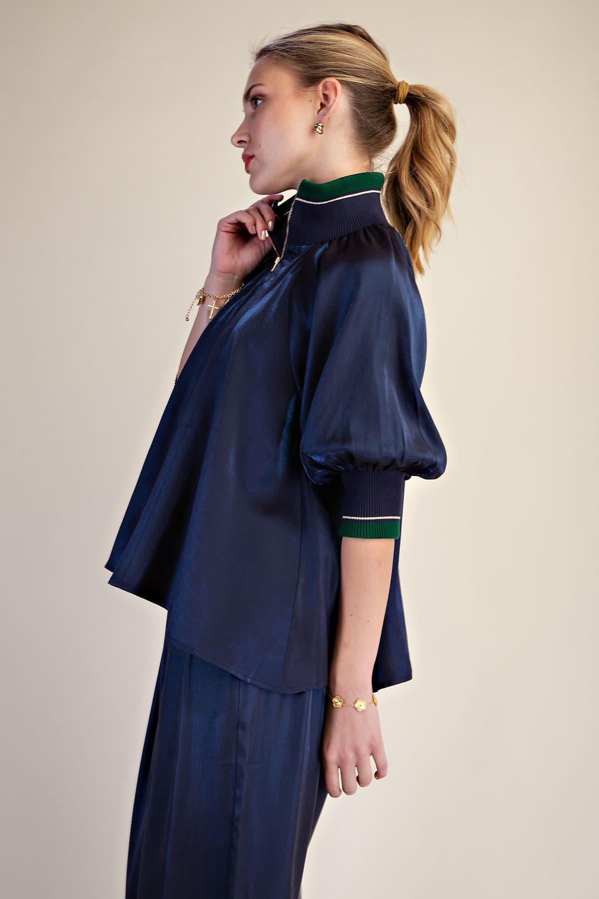 T8261 - NAVY