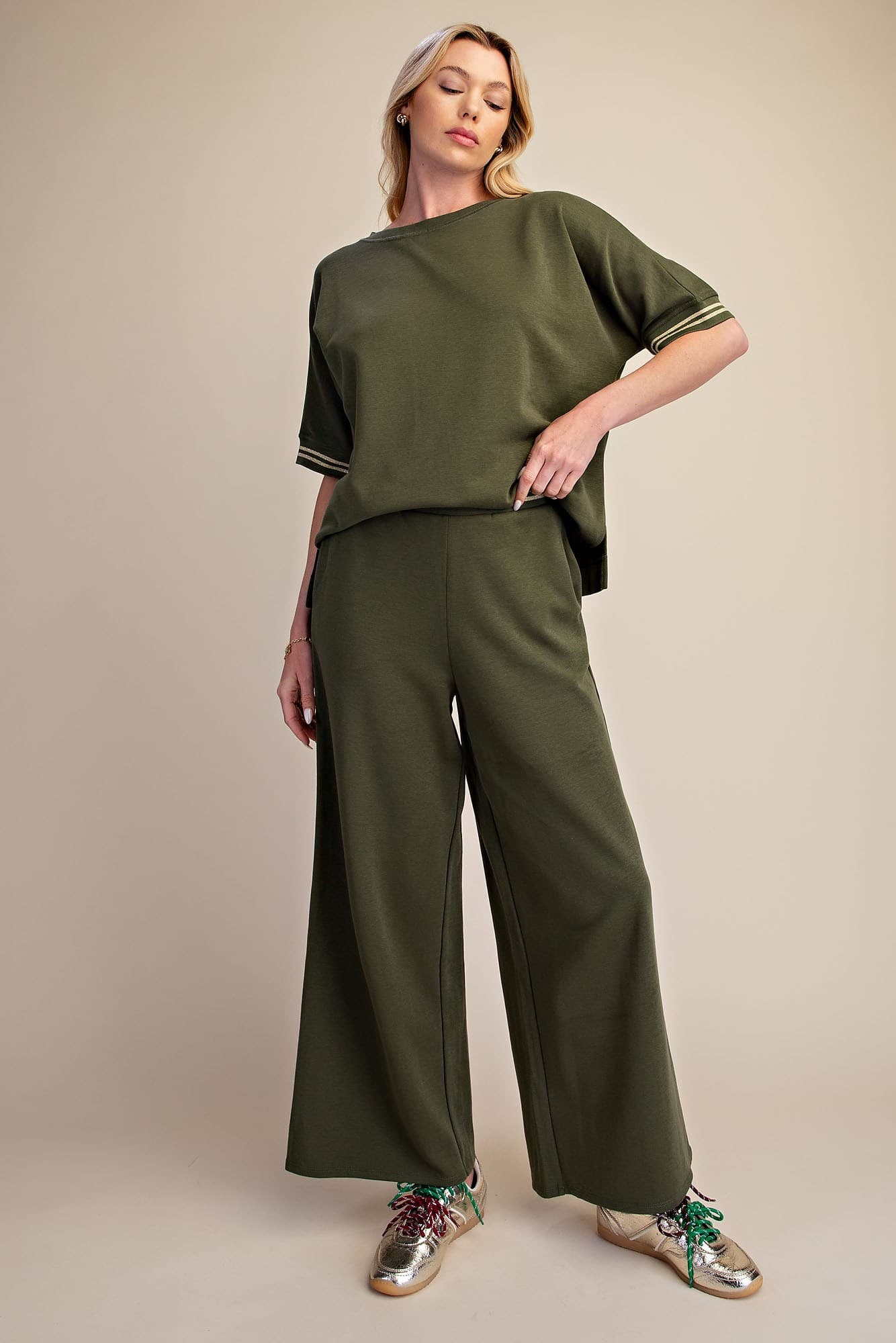 P8218 - OLIVE