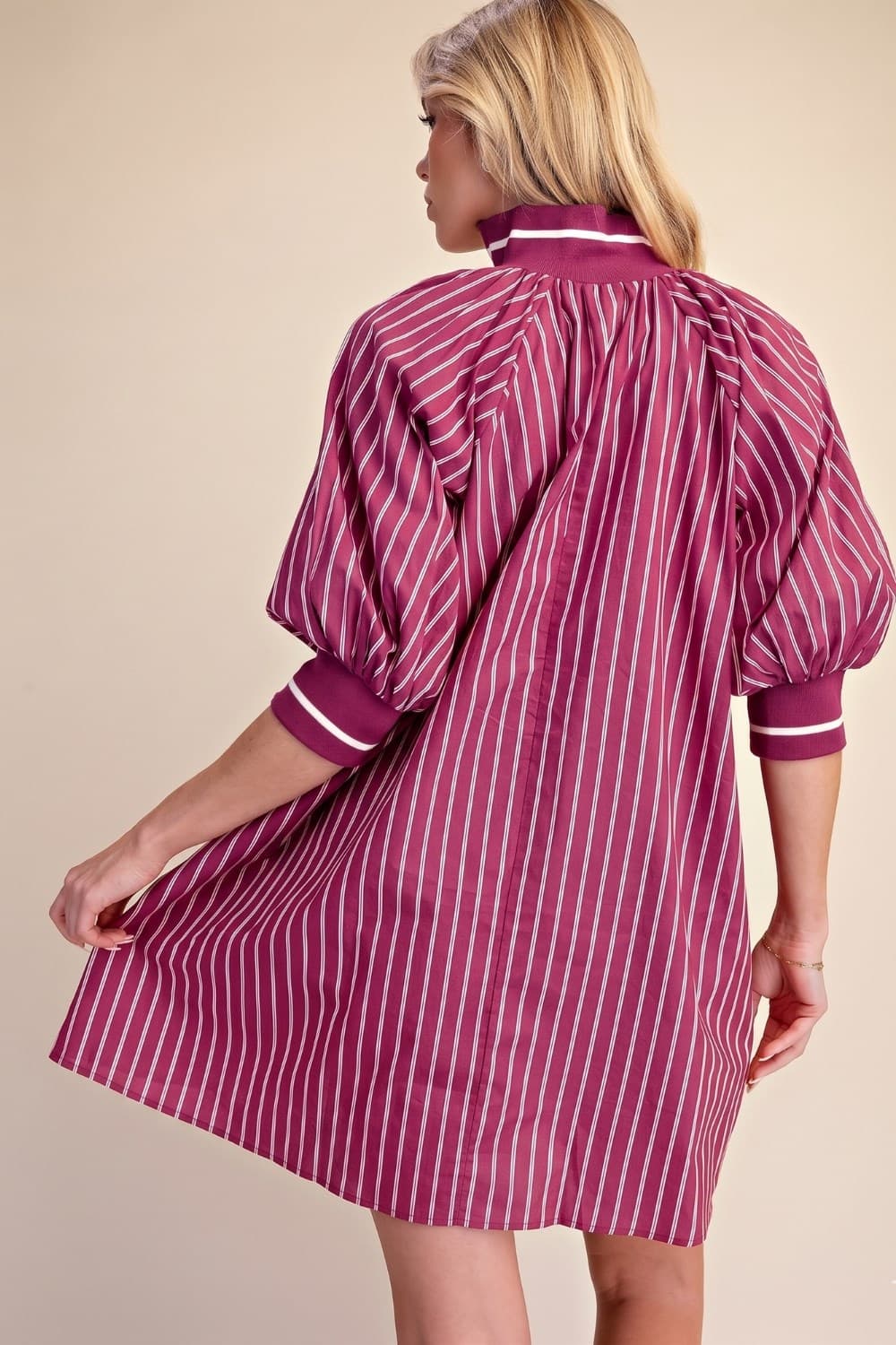 D8263 - PLUM
