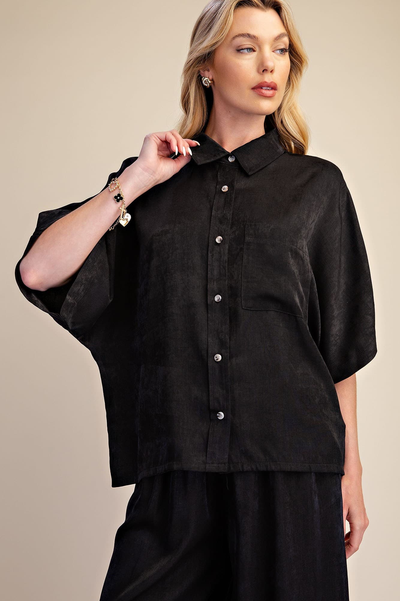 T8292 - BLACK