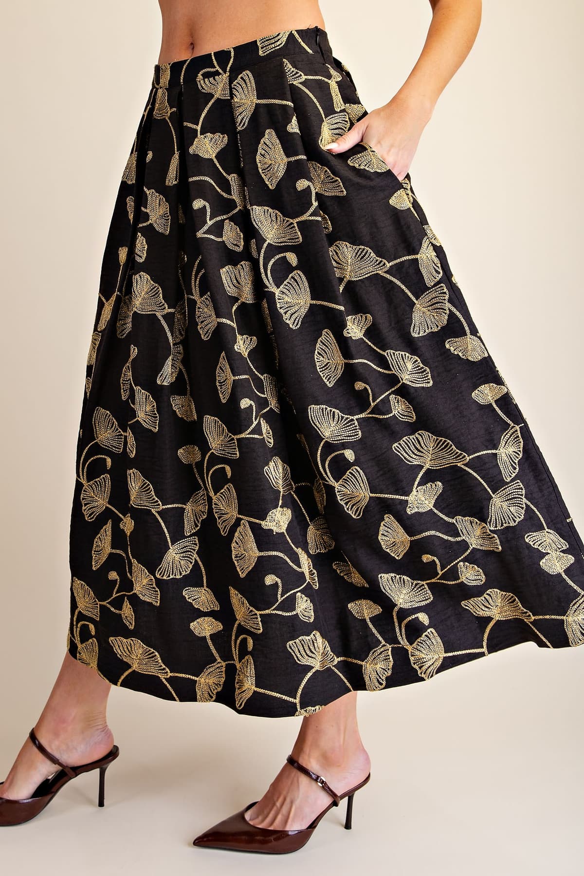 S8277 - BLACK