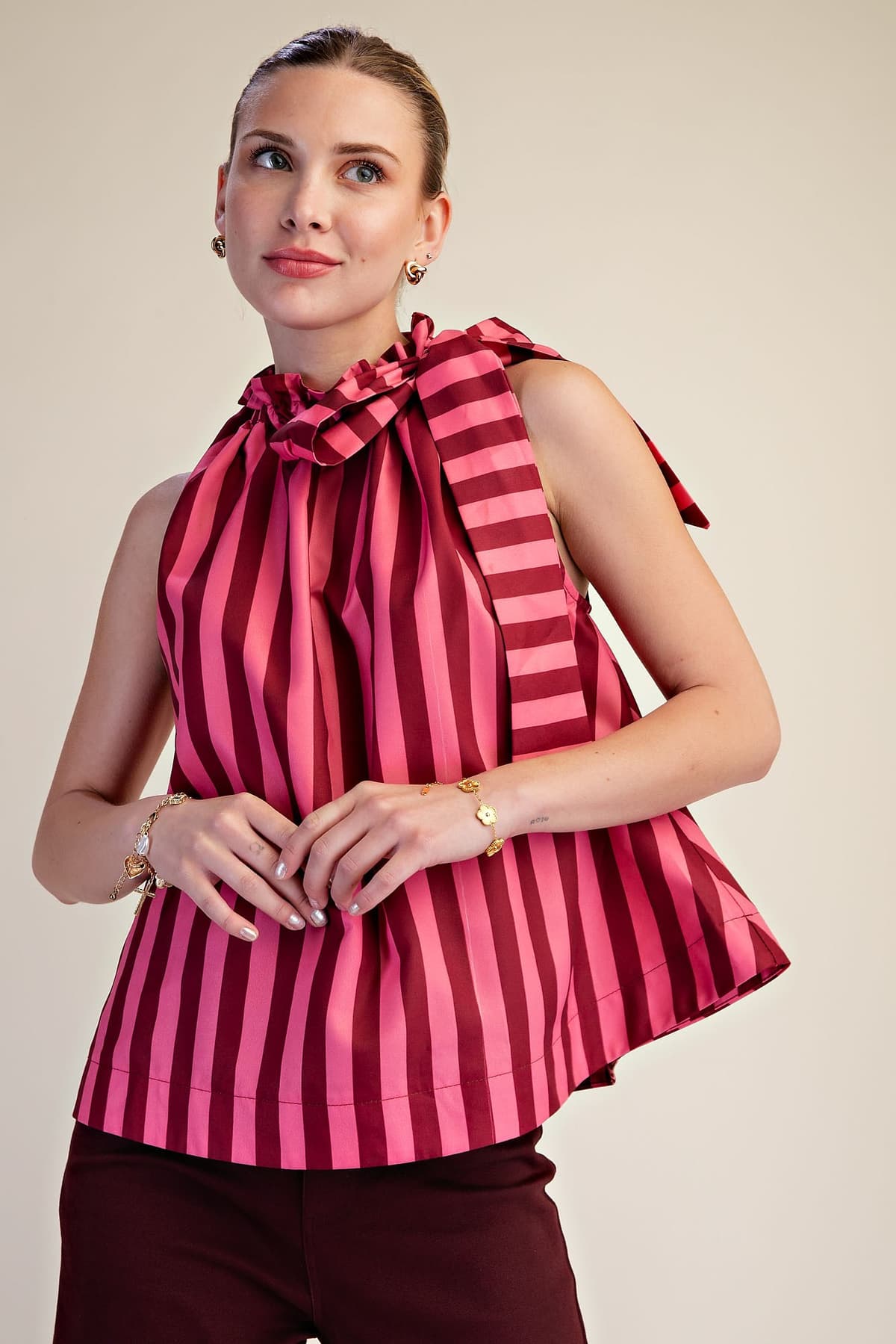 T8168 - BURGUNDY