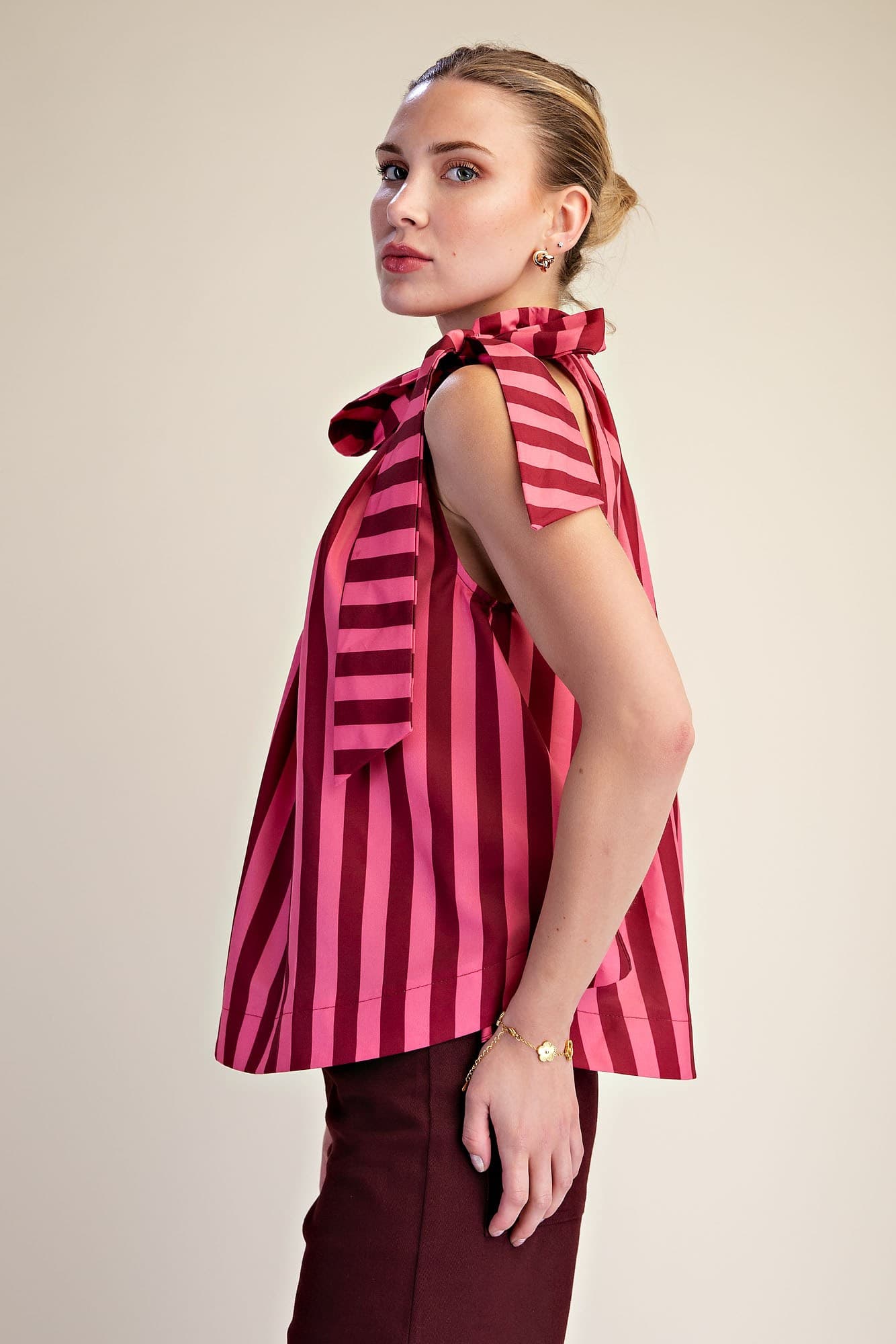 T8168 - BURGUNDY