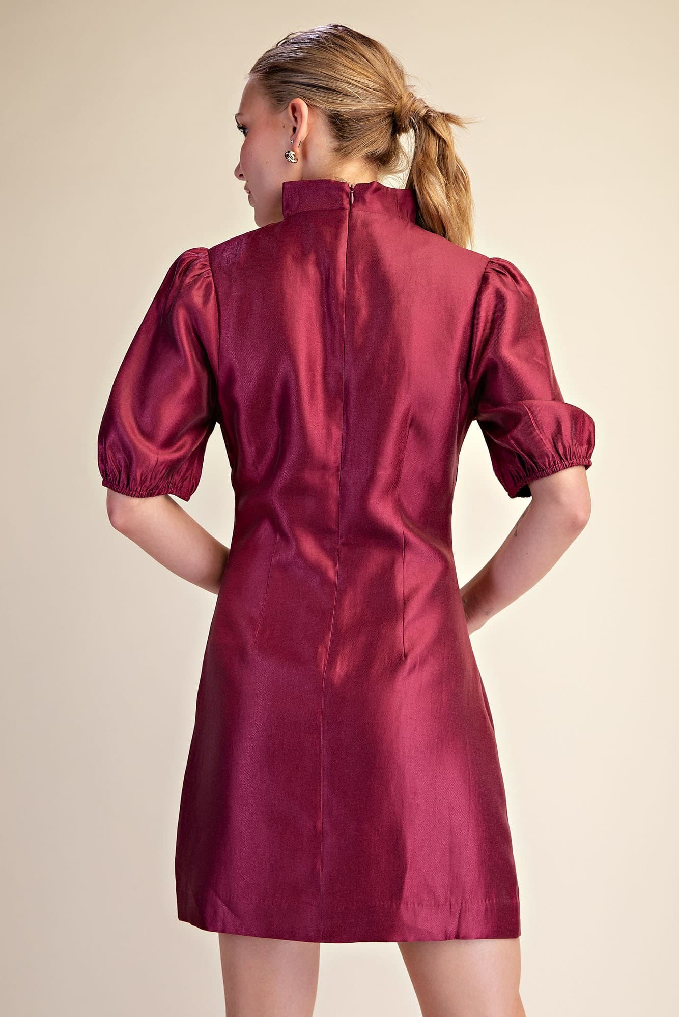 D8251 - BURGUNDY