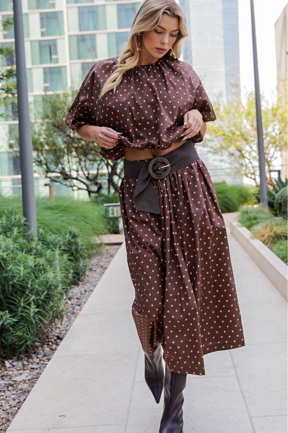 S8310 - BROWN