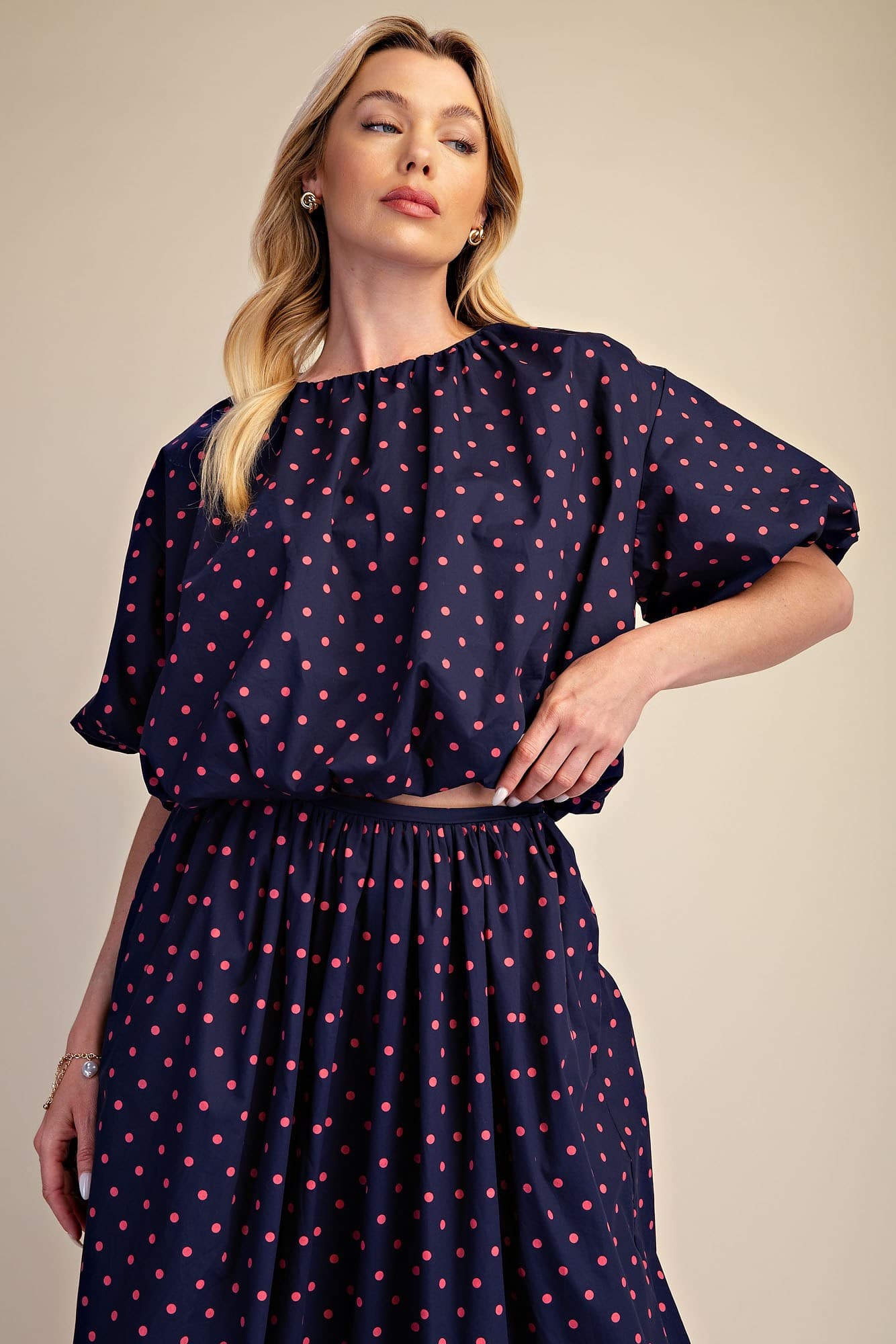 T8309 - NAVY