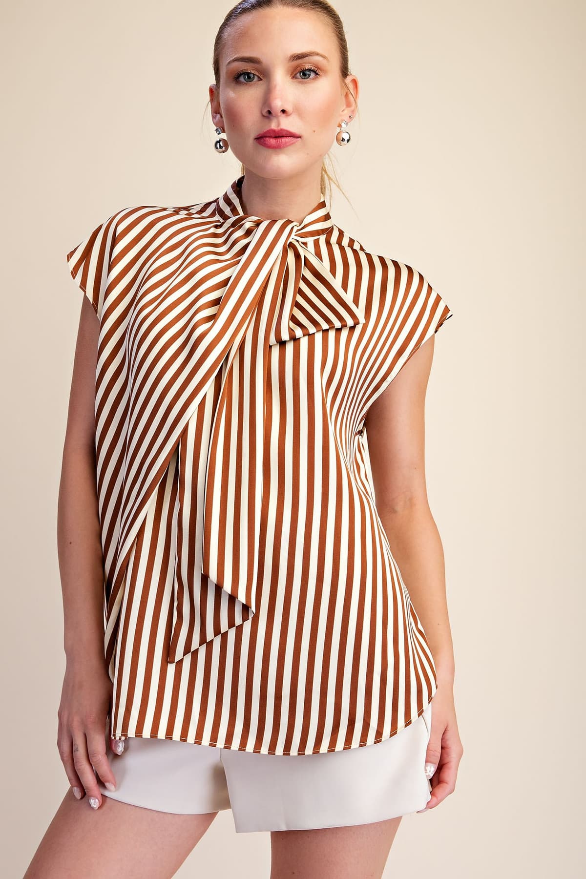 T8284 - BROWN