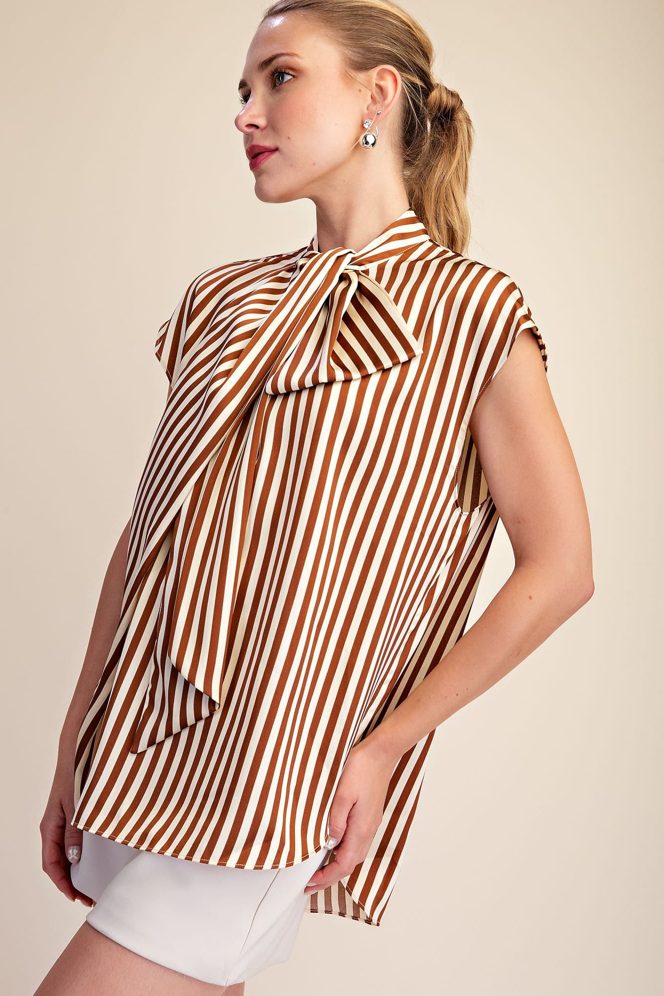 T8284 - BROWN