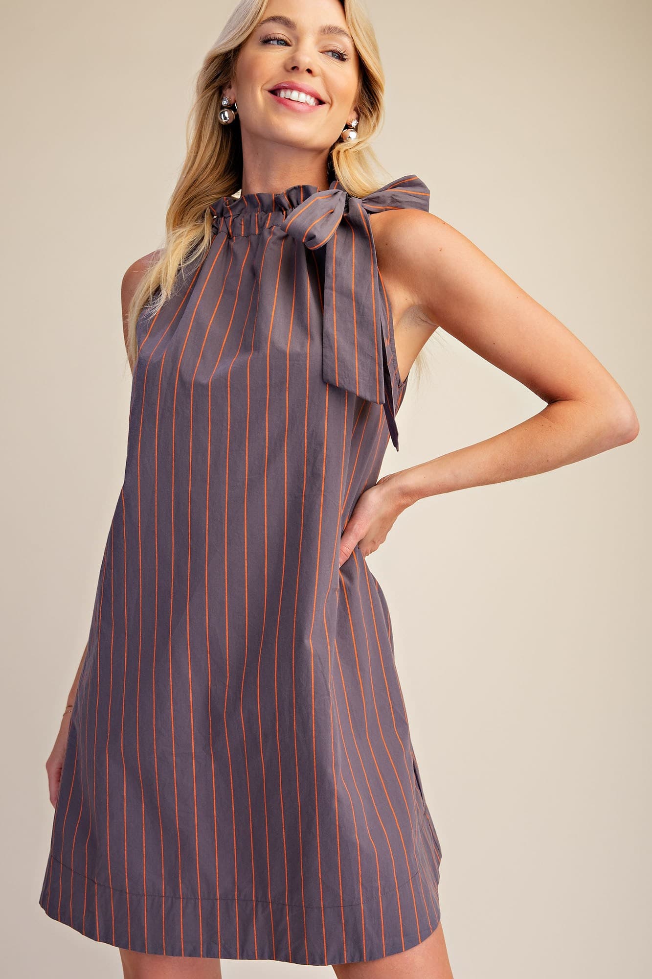 D8288 - CHARCOAL/ORANGE