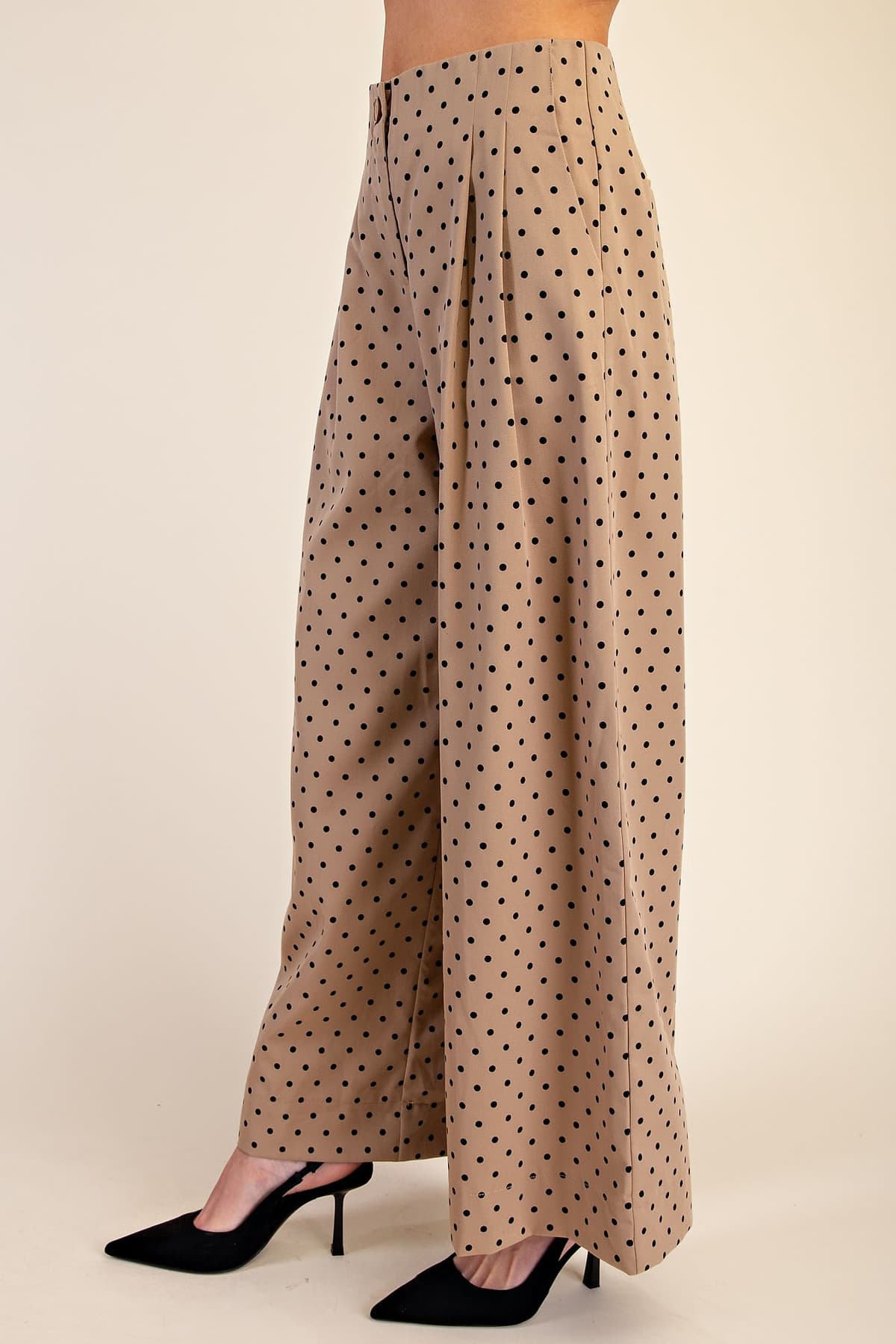 P8337 - TAUPE