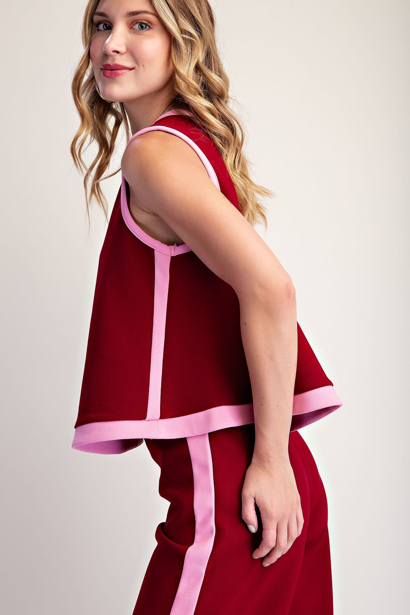 T8316 - BURGUNDY