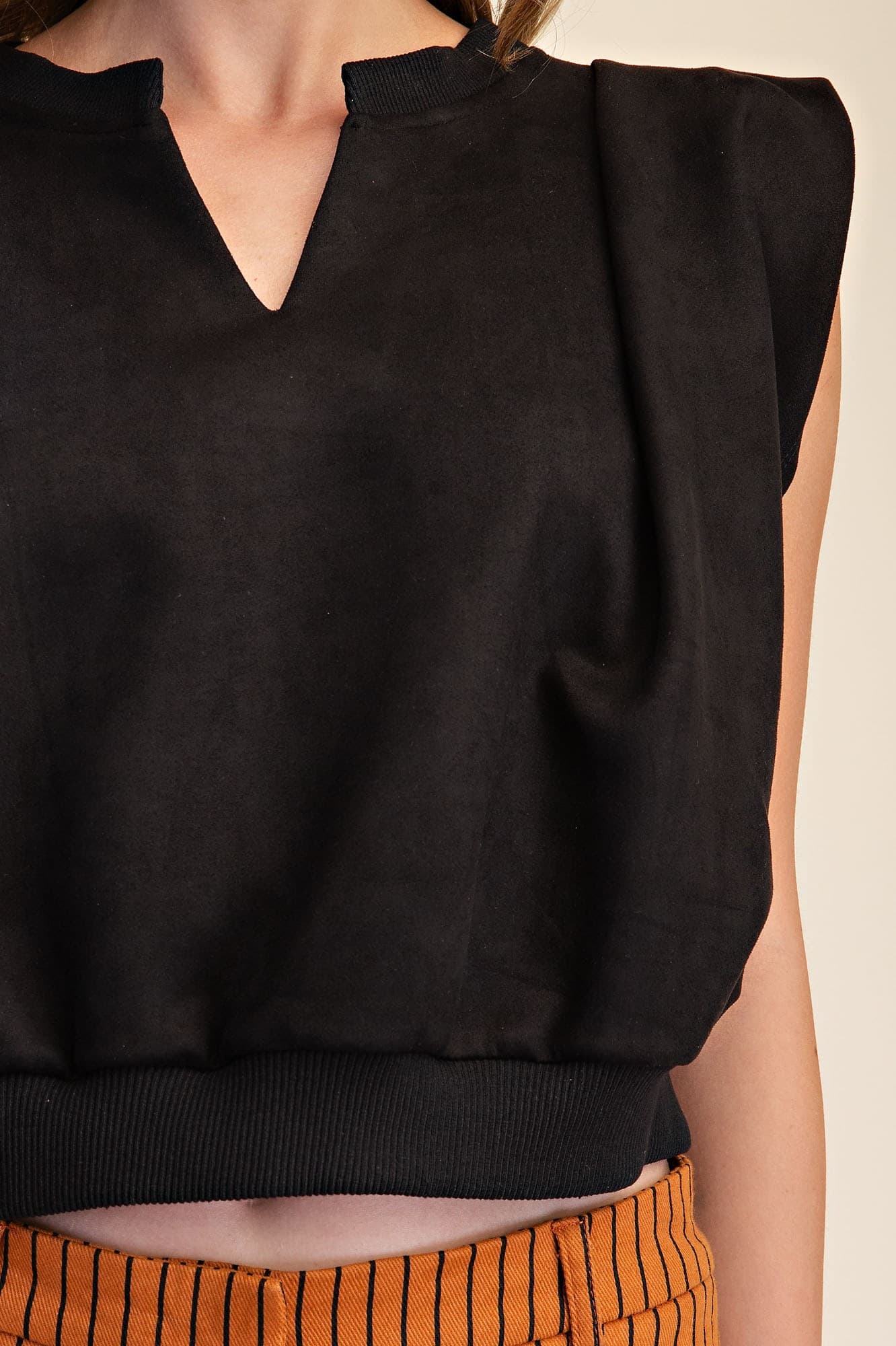 T9231 - BLACK