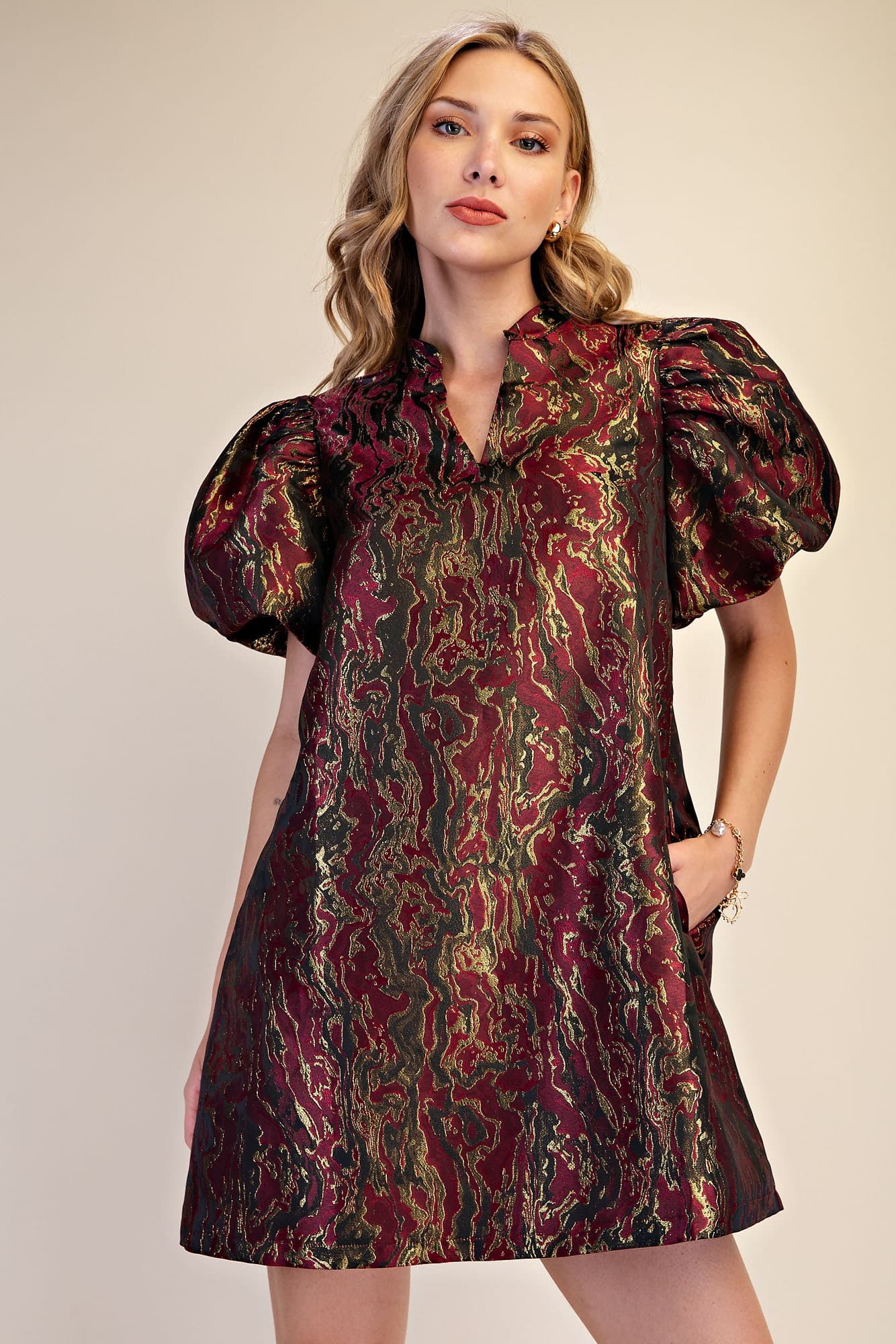 D8346 - BURGUNDY