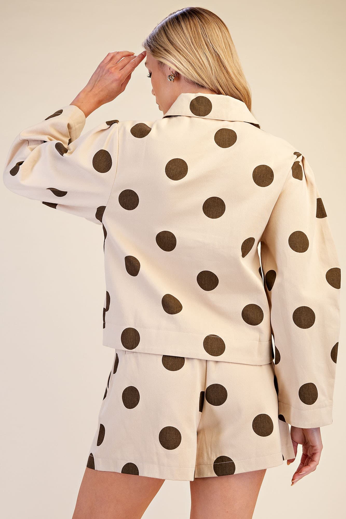 J8332 - BEIGE