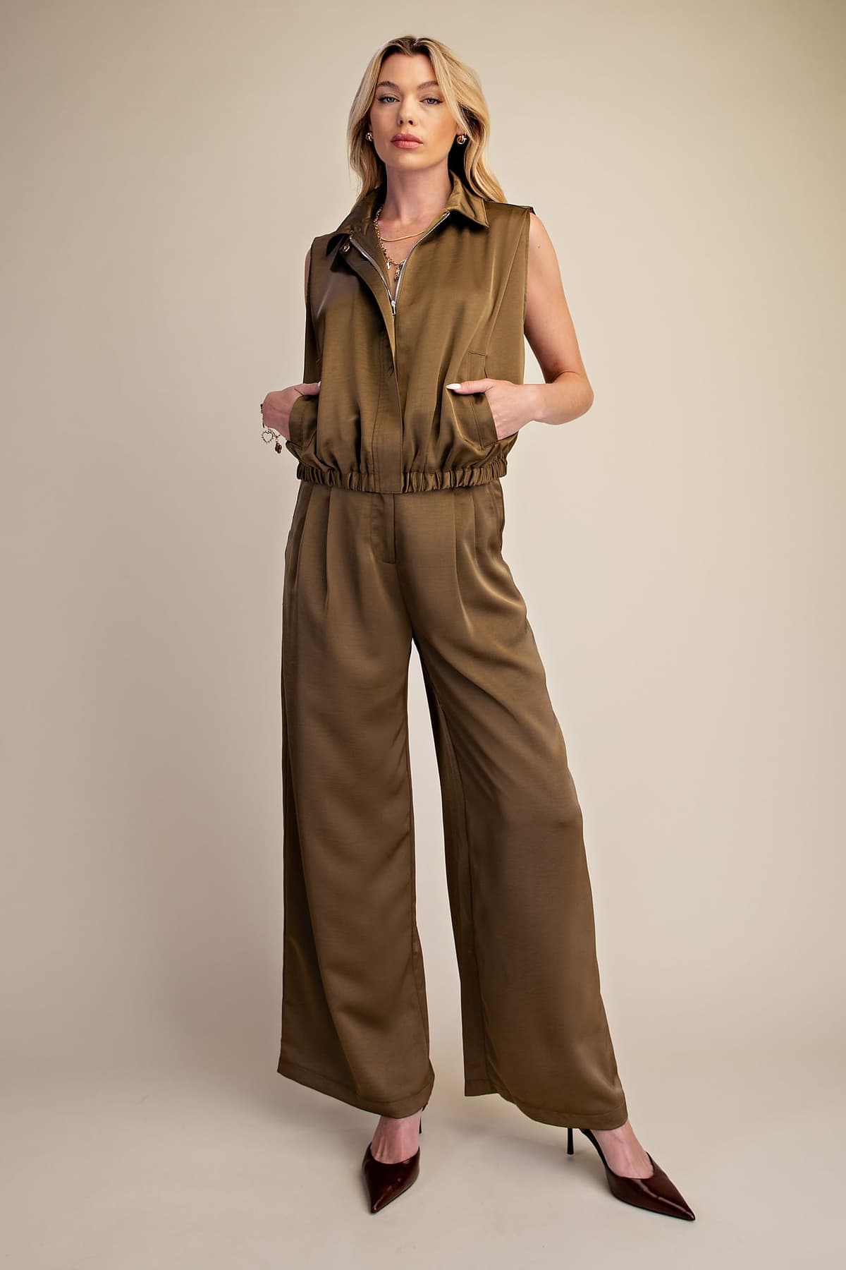 P8345 - OLIVE