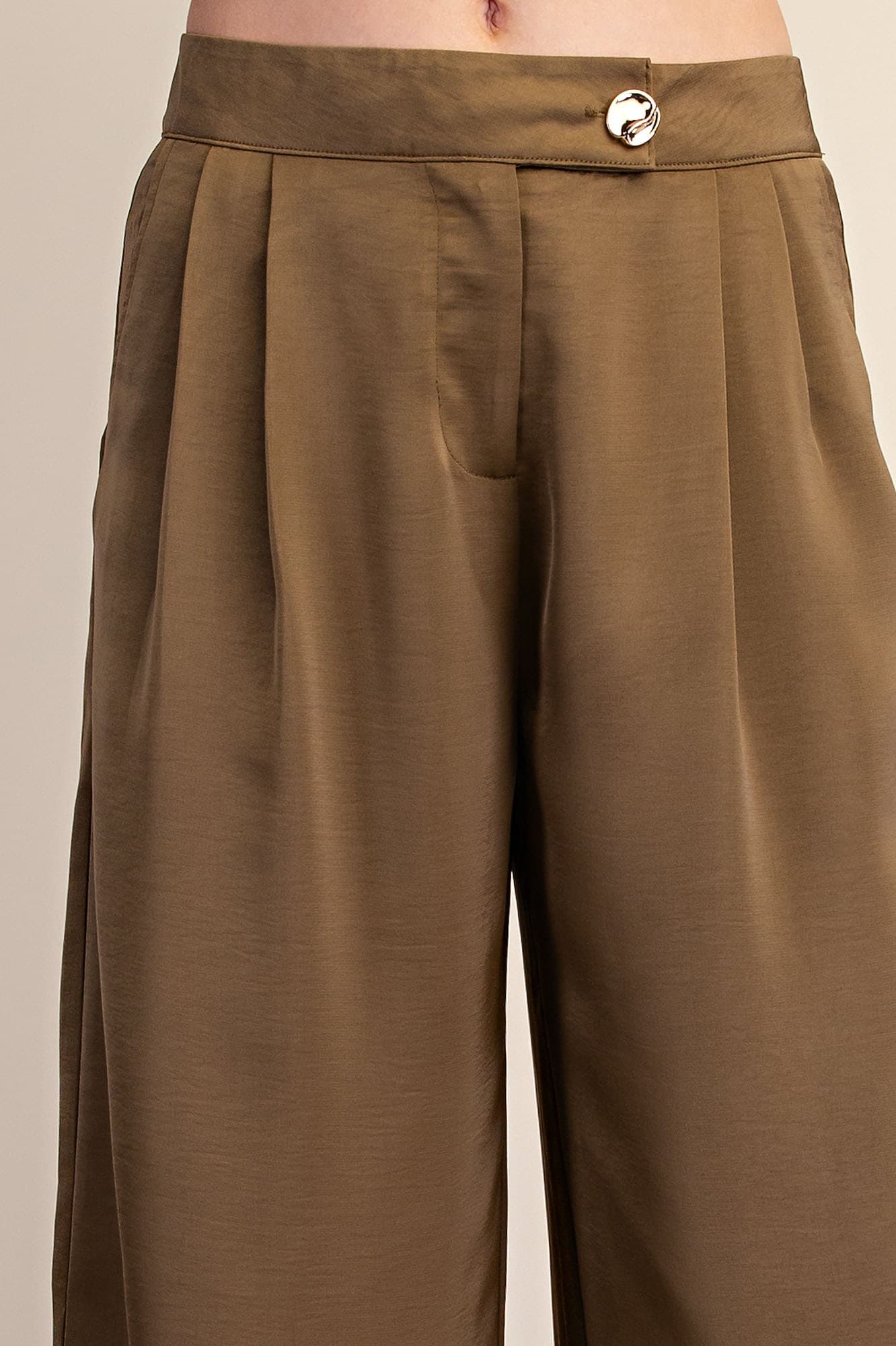 P8345 - OLIVE