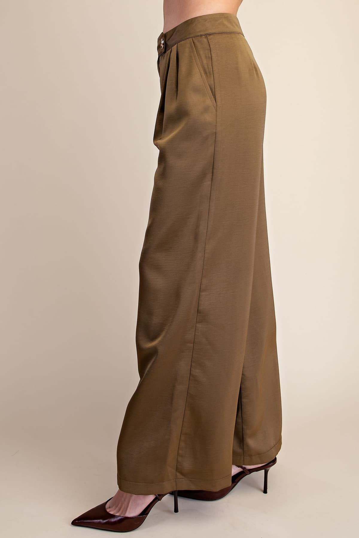 P8345 - OLIVE