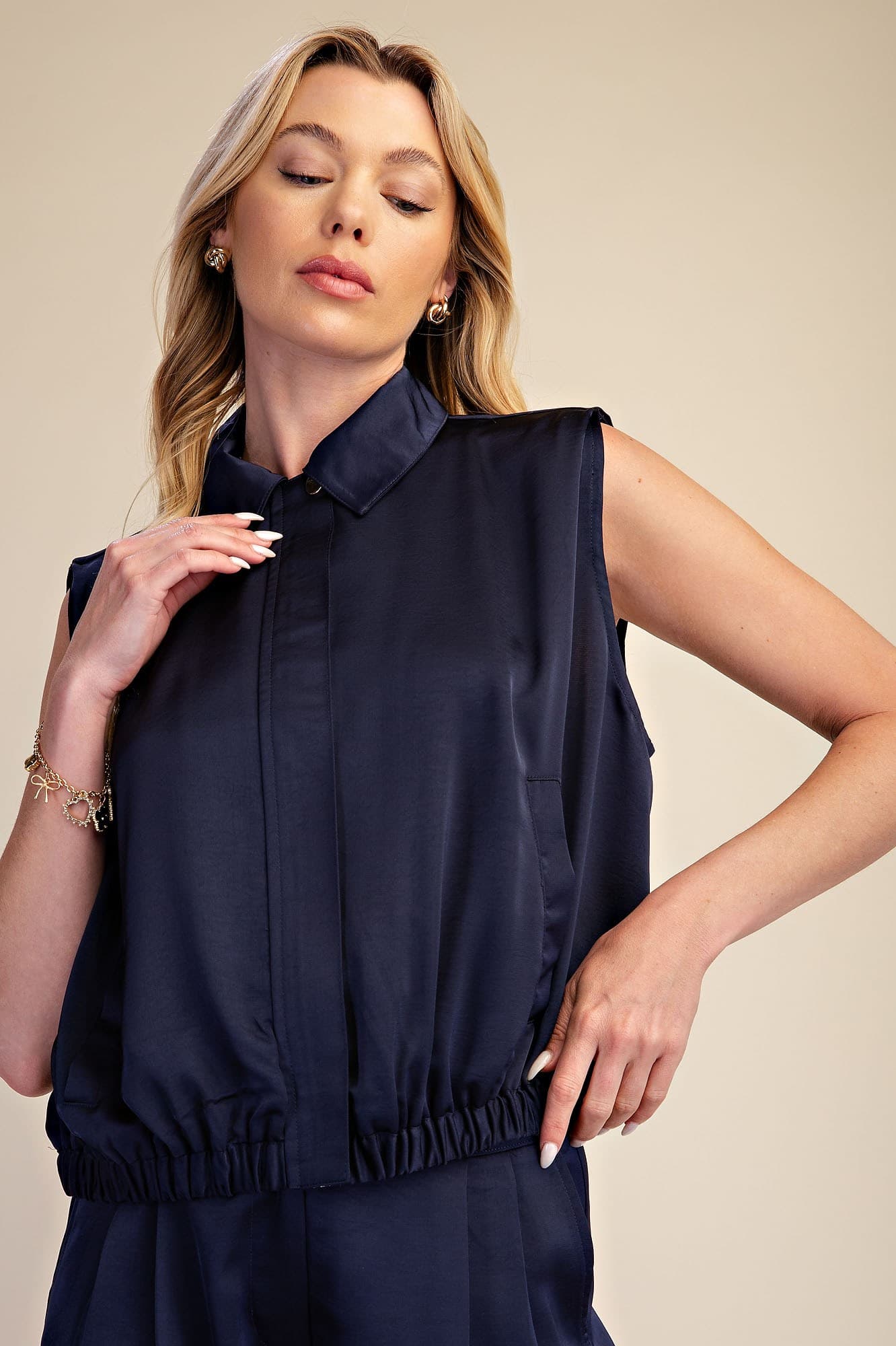 T8344 - NAVY