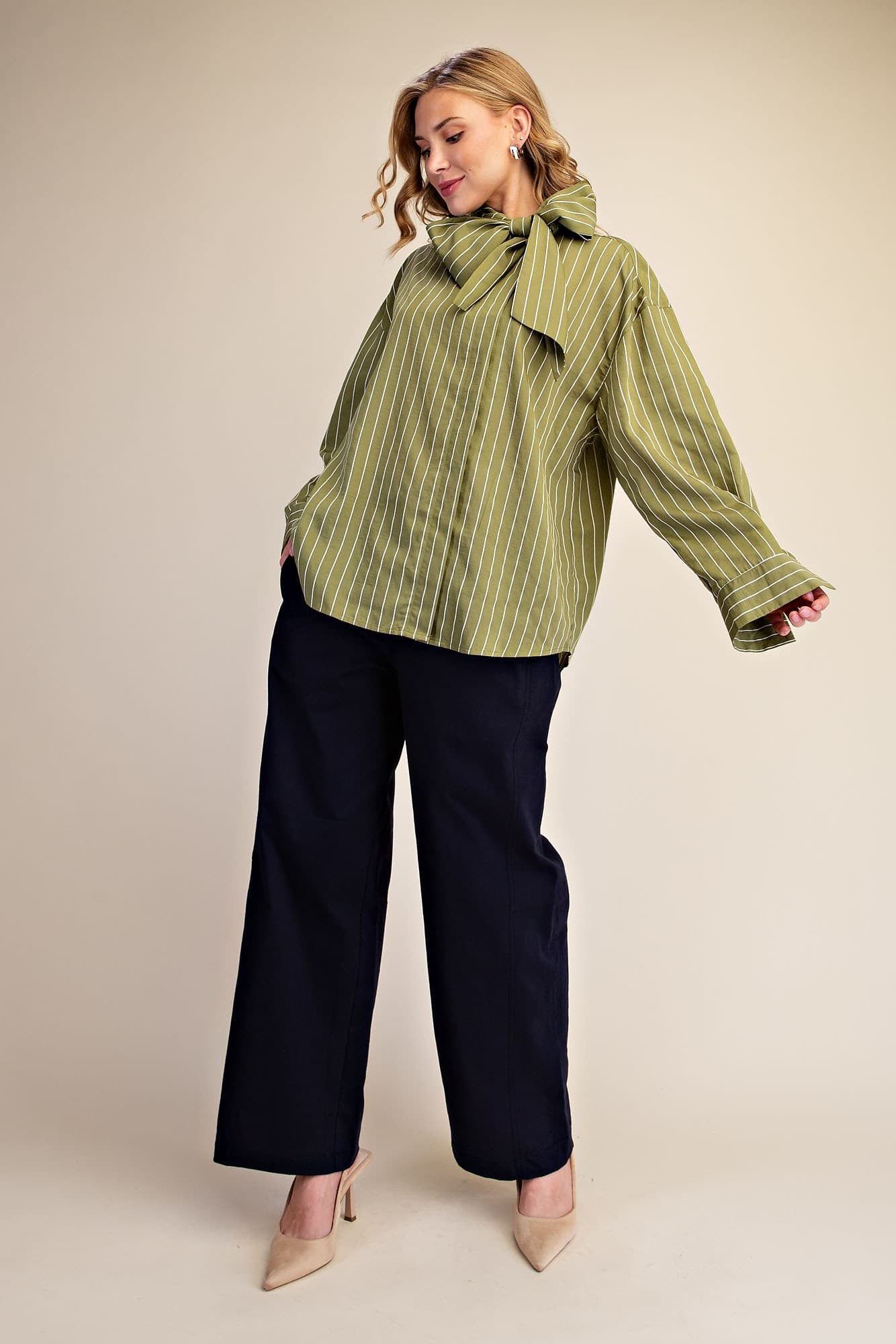 T8338 - OLIVE