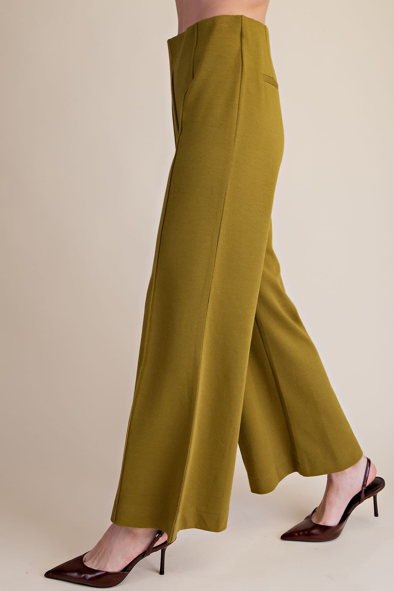 P8391 - OLIVE