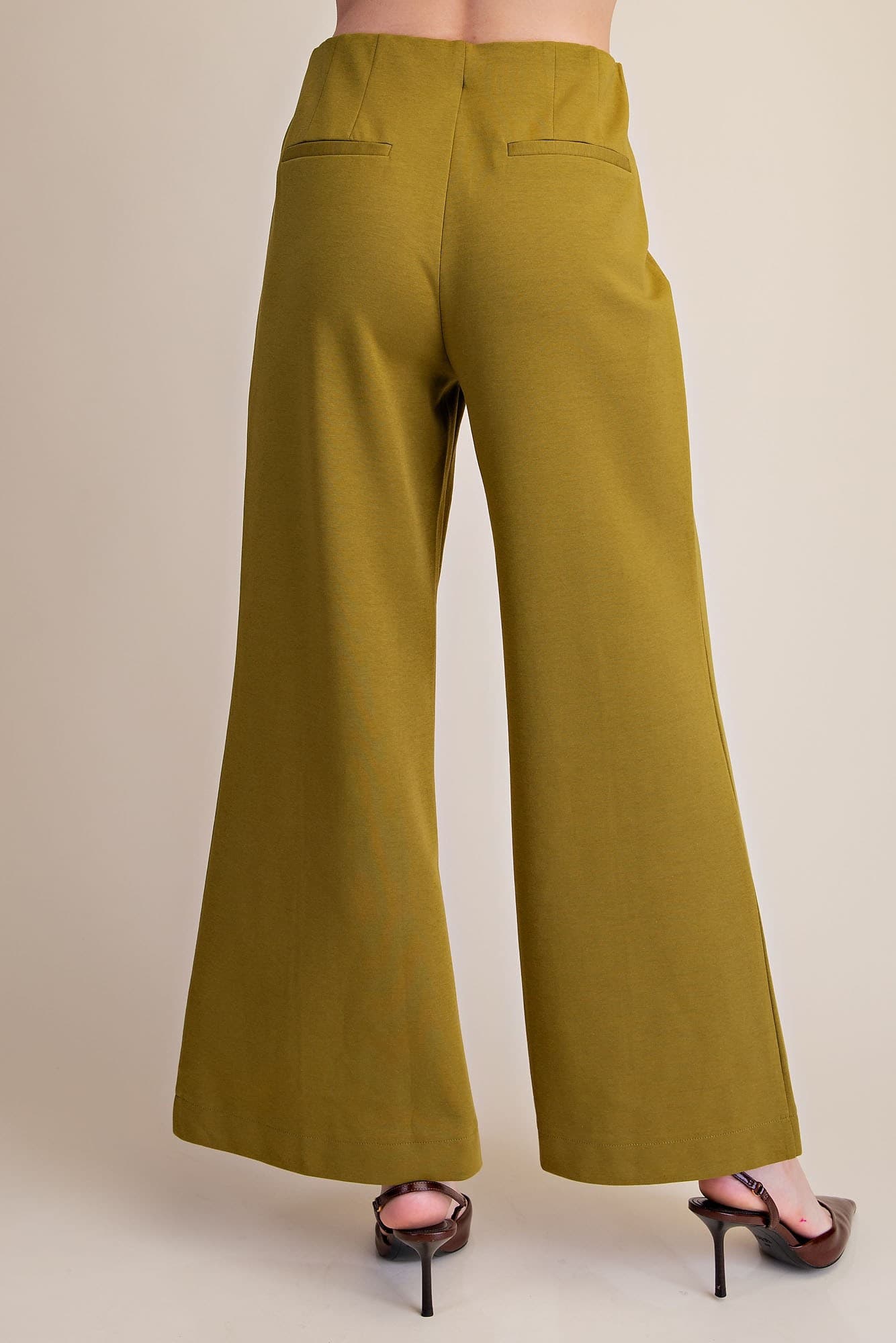 P8391 - OLIVE