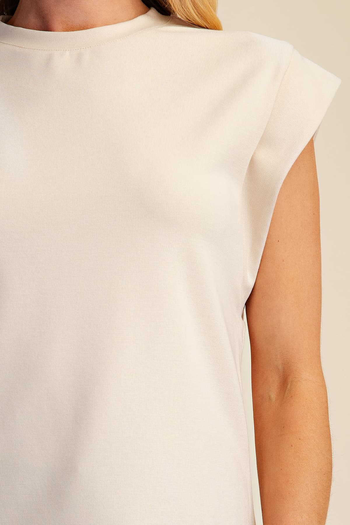 T8356 - BEIGE
