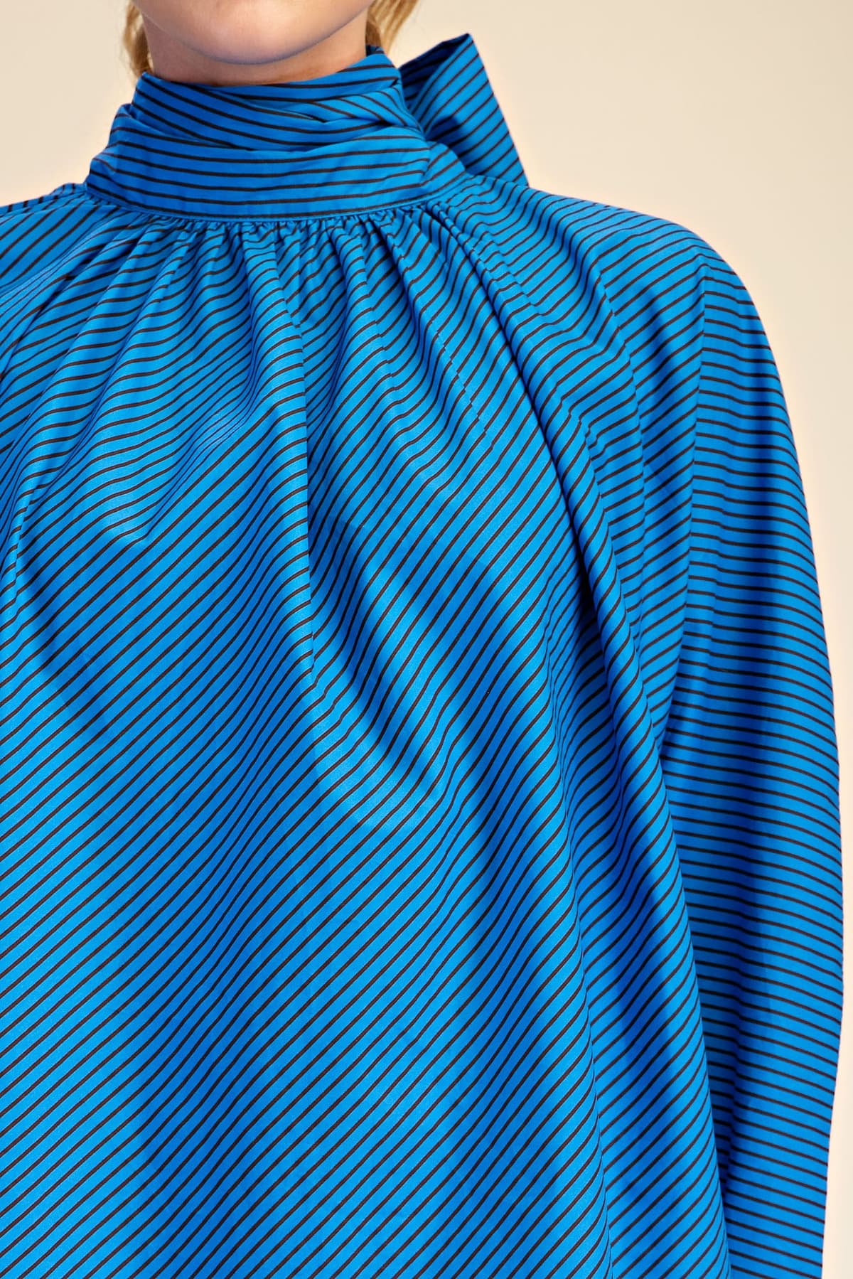 T9189 - BLUE/BURGUNDY