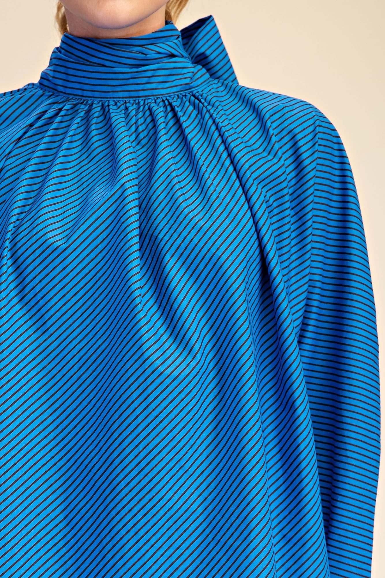 T9189 - BLUE/BURGUNDY