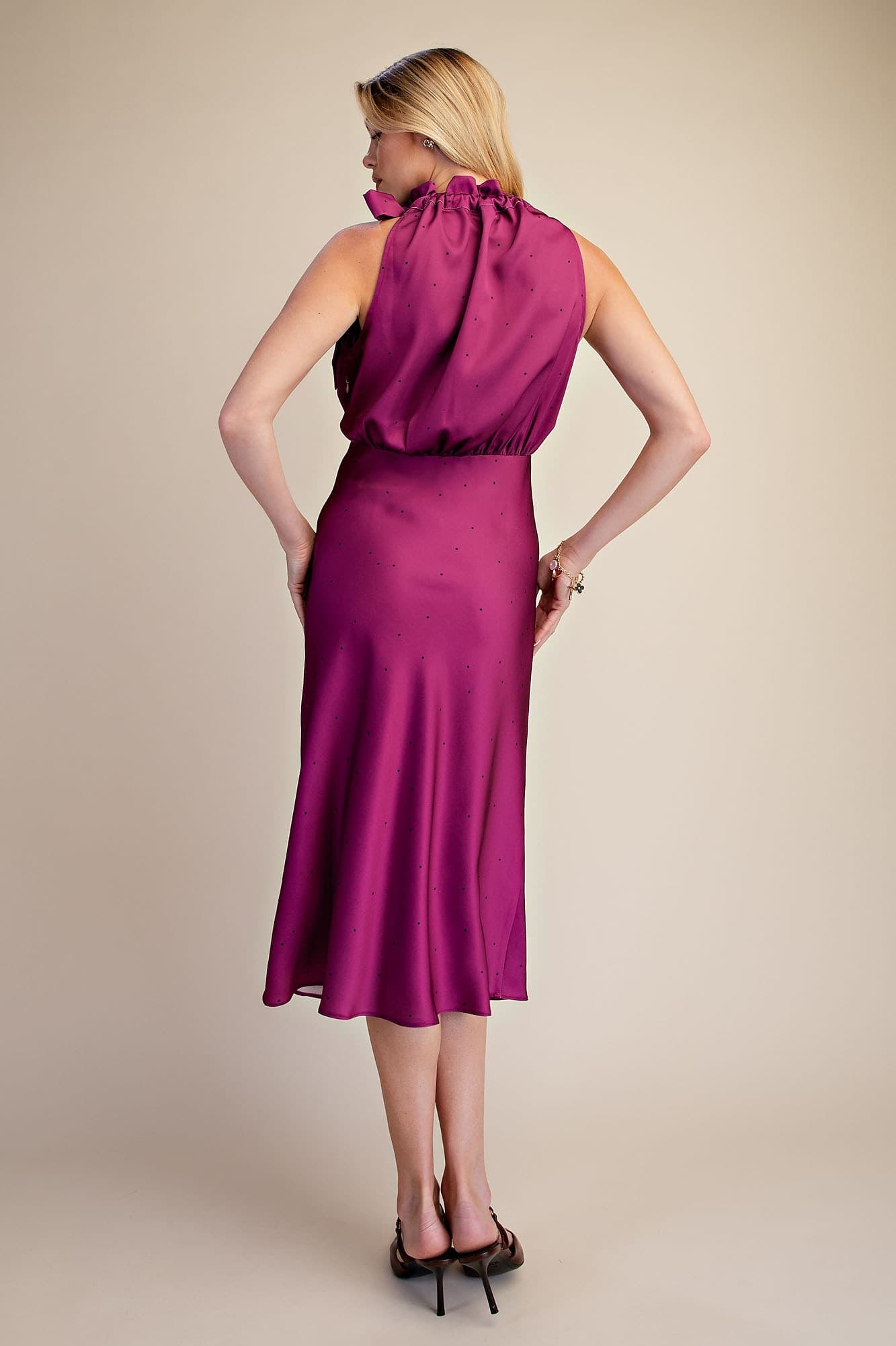 D8401 - PLUM