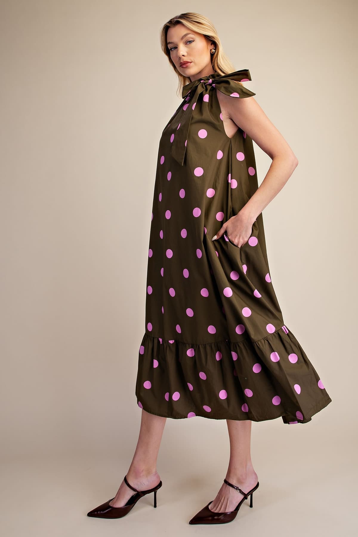 D8398 - OLIVE