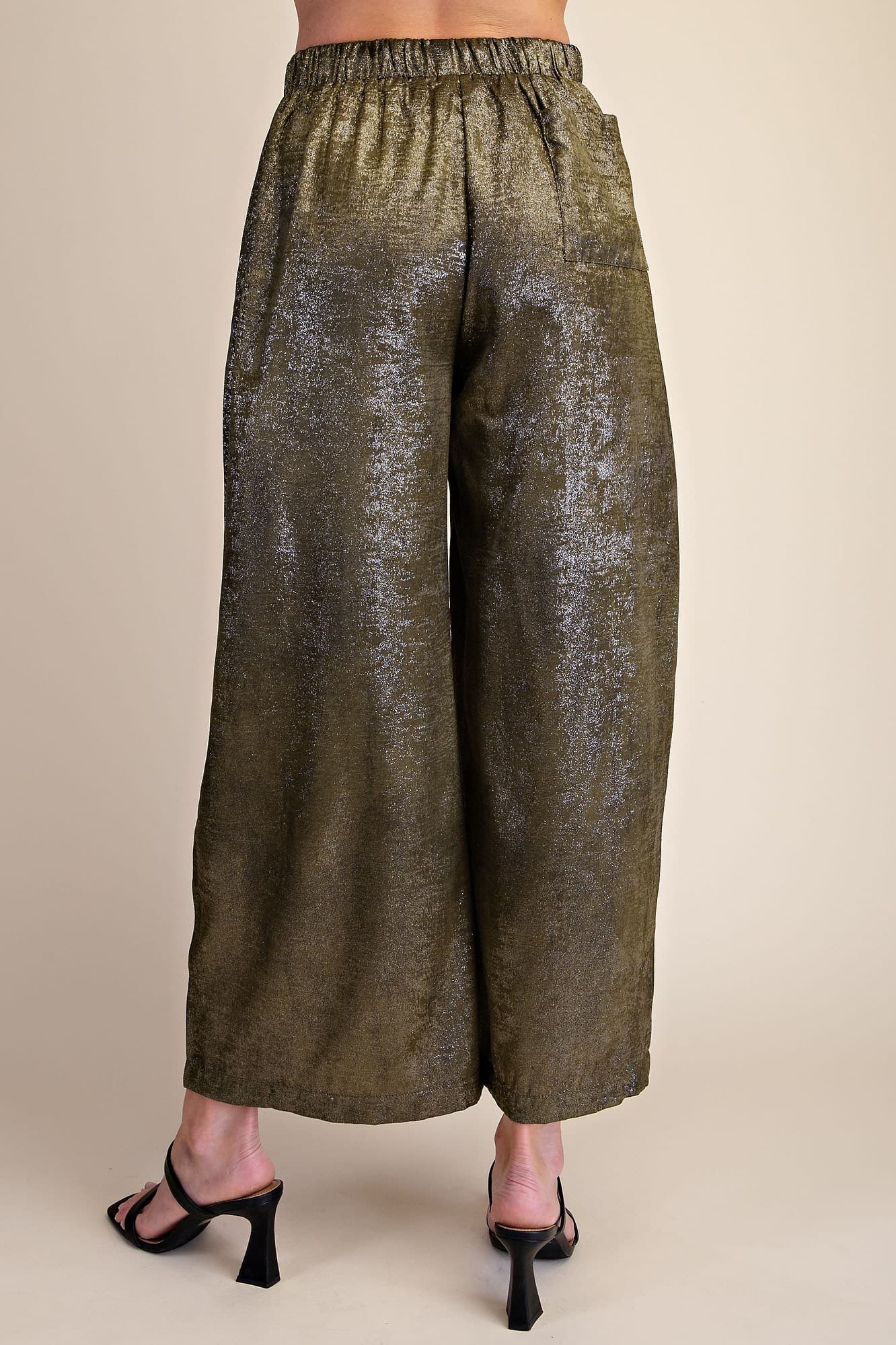 P8369 - OLIVE