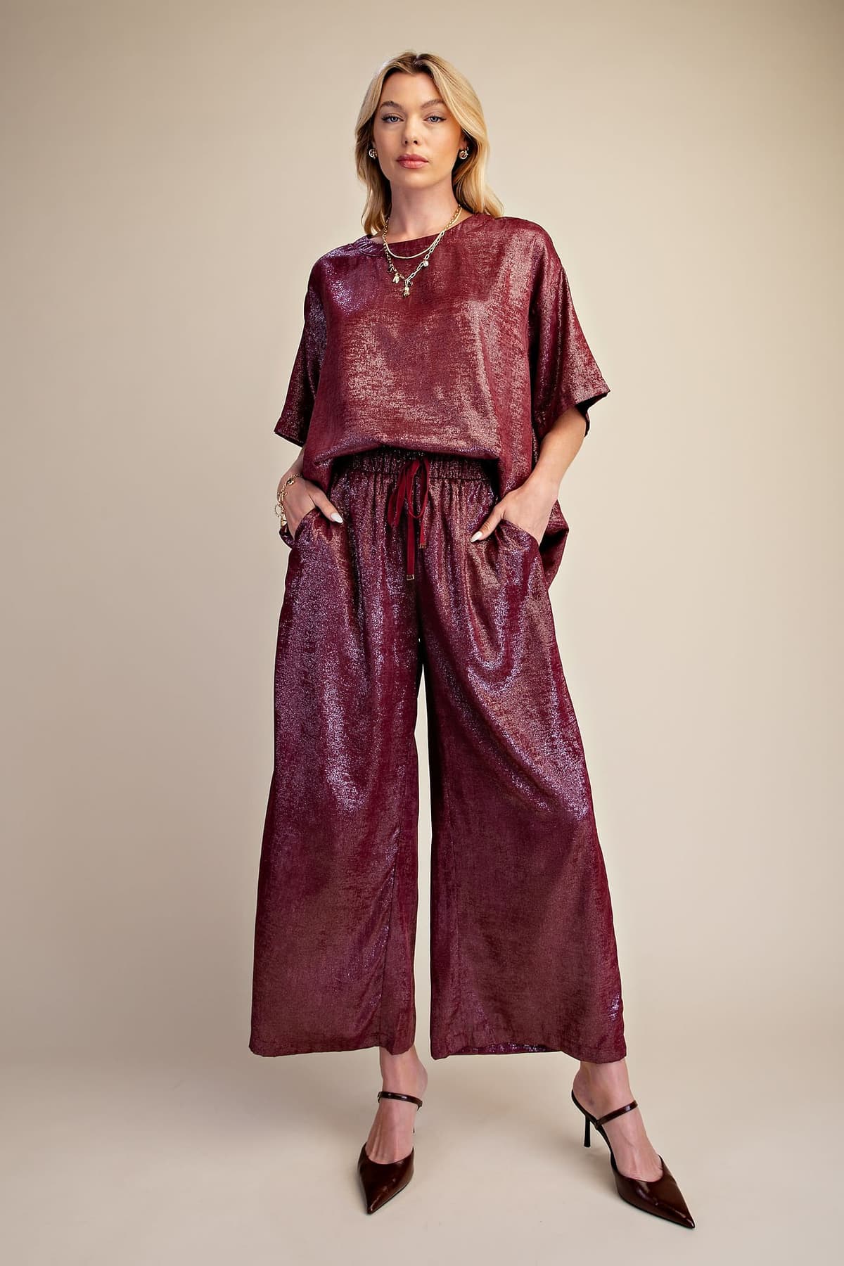 P8369 - BURGUNDY