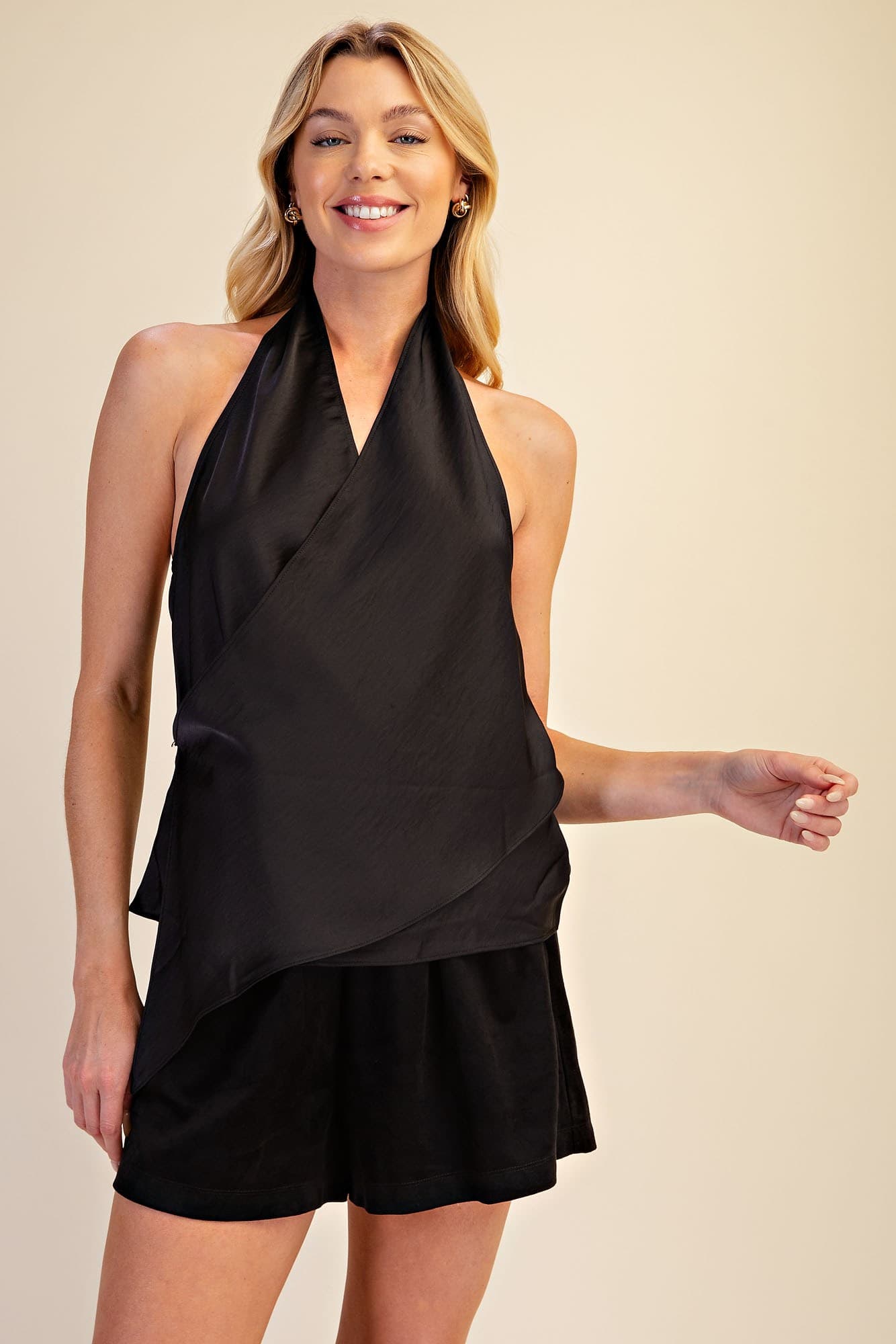 T8358 - BLACK