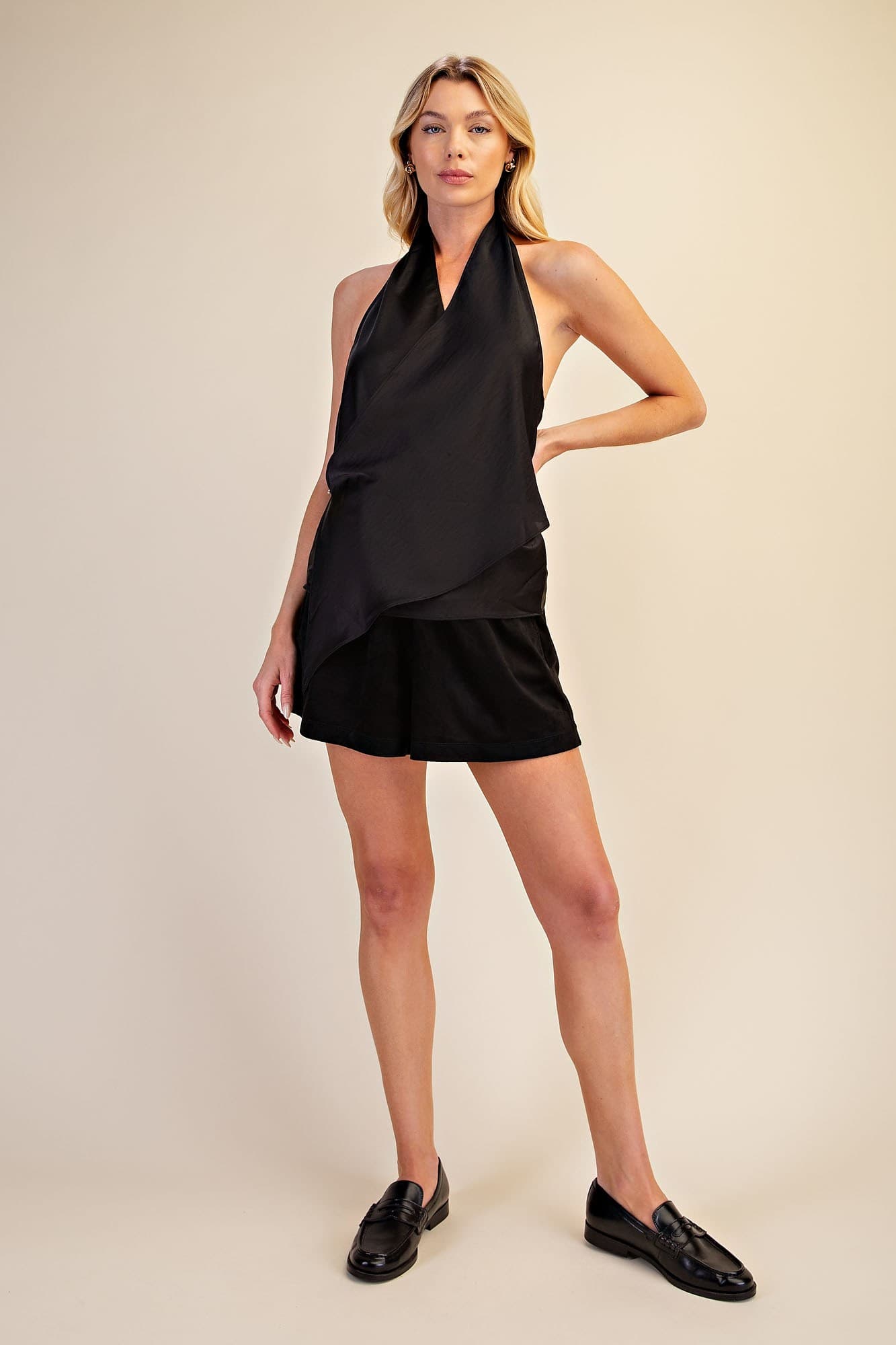 T8358 - BLACK