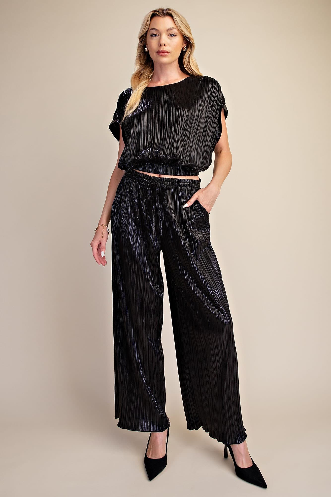 T9235 - BLACK