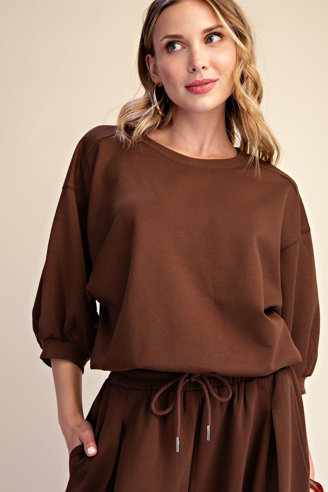 T8416 - BROWN